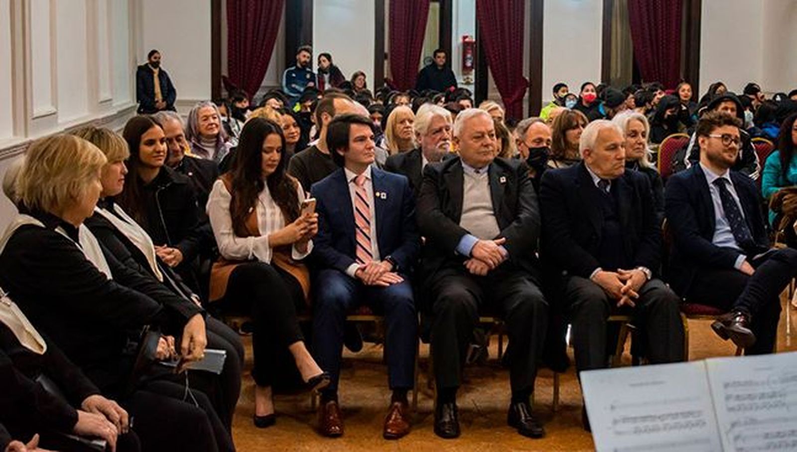 NORMAL Capítulo Argentino