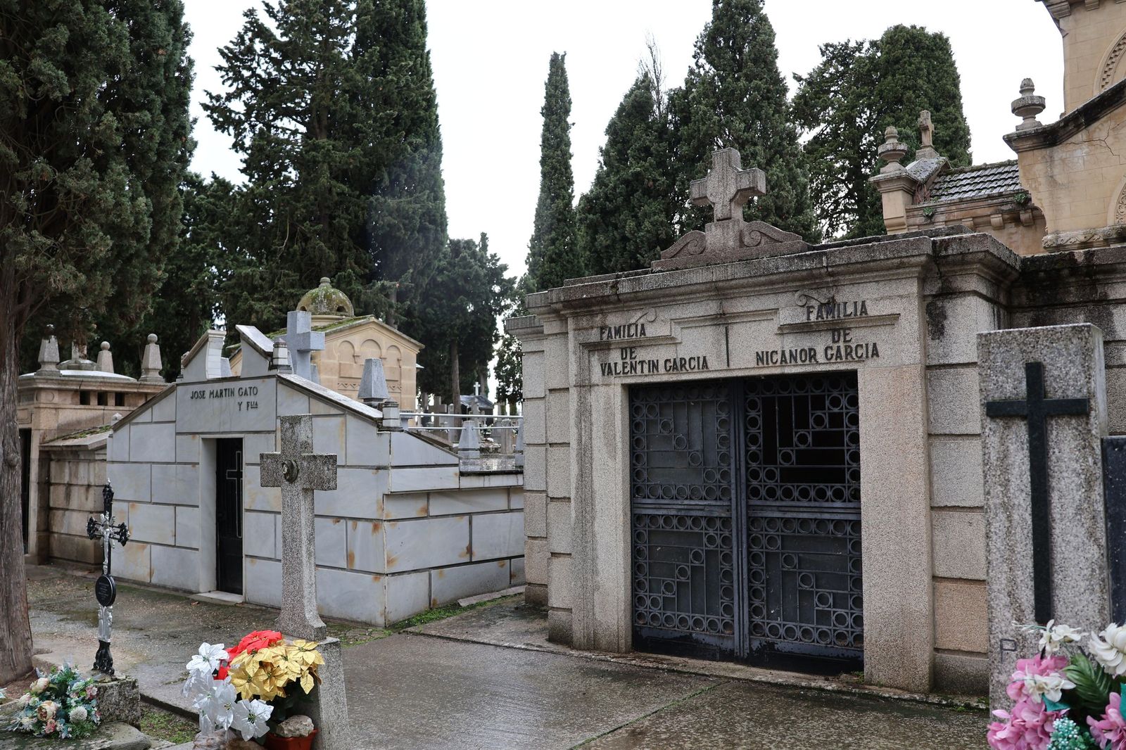 Los misterios del Cementerio municipal de San Atilano