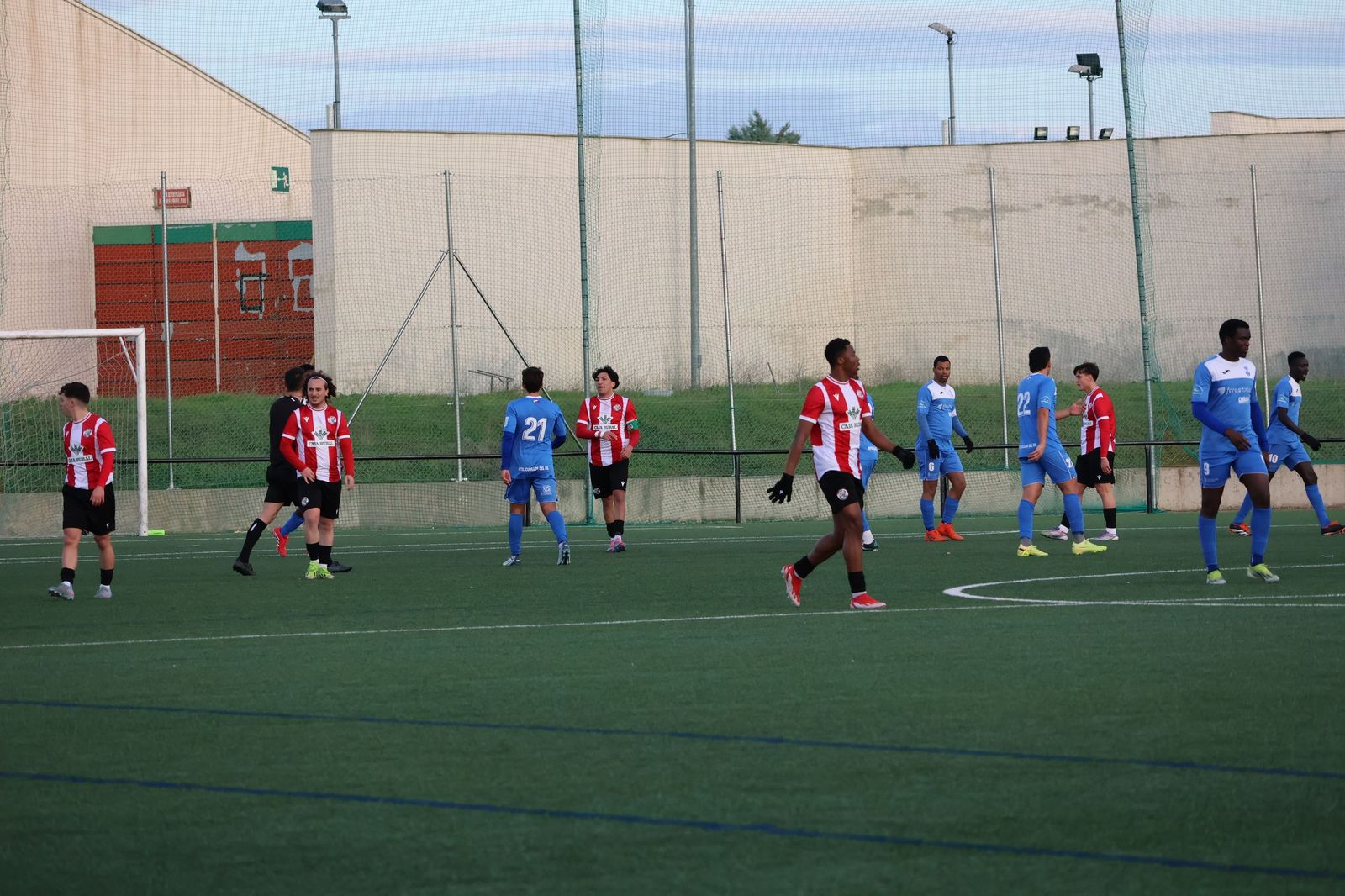 Empate del Zamora CF B ante CDF Cubillos