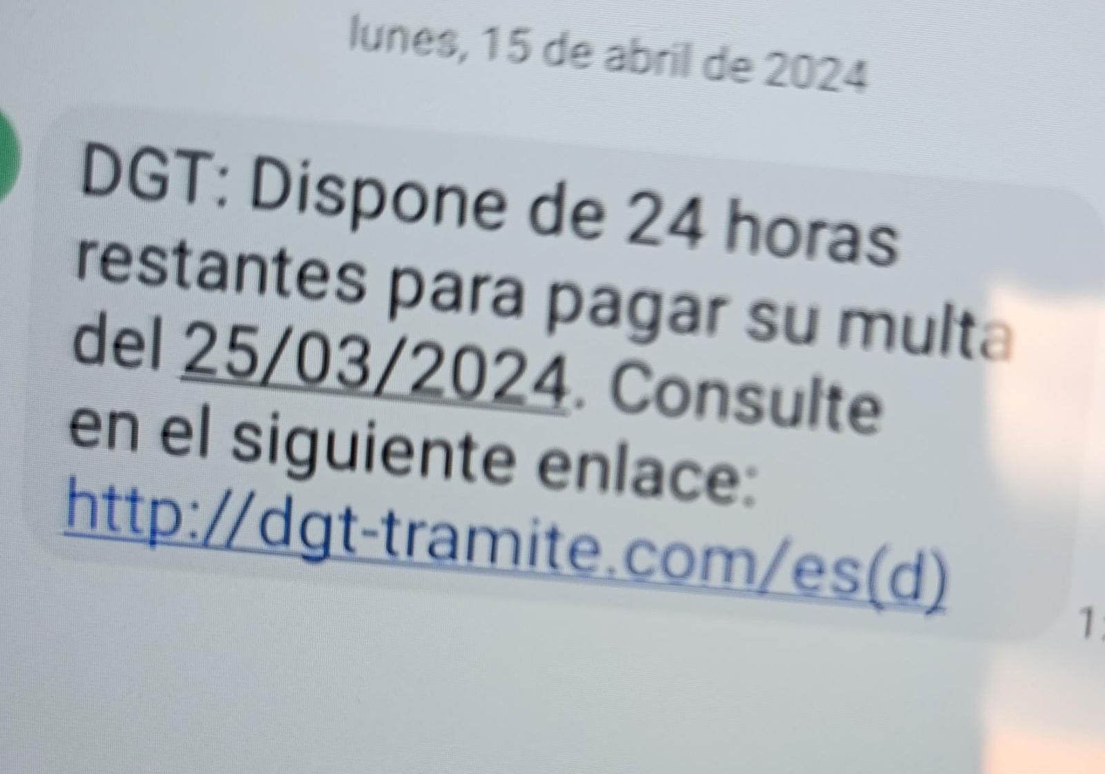 La DGT avisa sobre una oleada de SMS solicitando el pago de una supuesta sanción