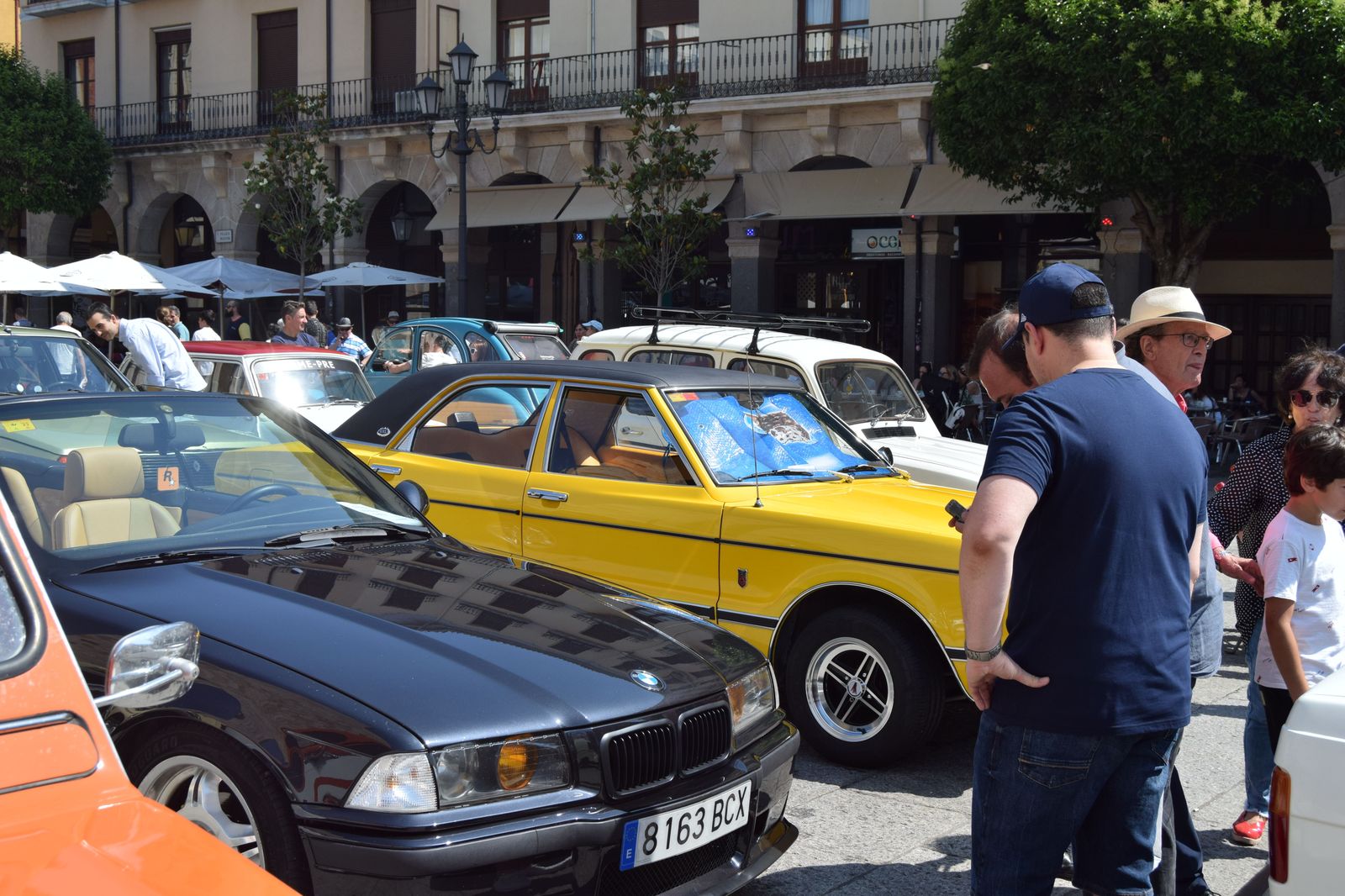 xxi-concentracion-internacional-de-citroeen-2cv-y-clasicos-15