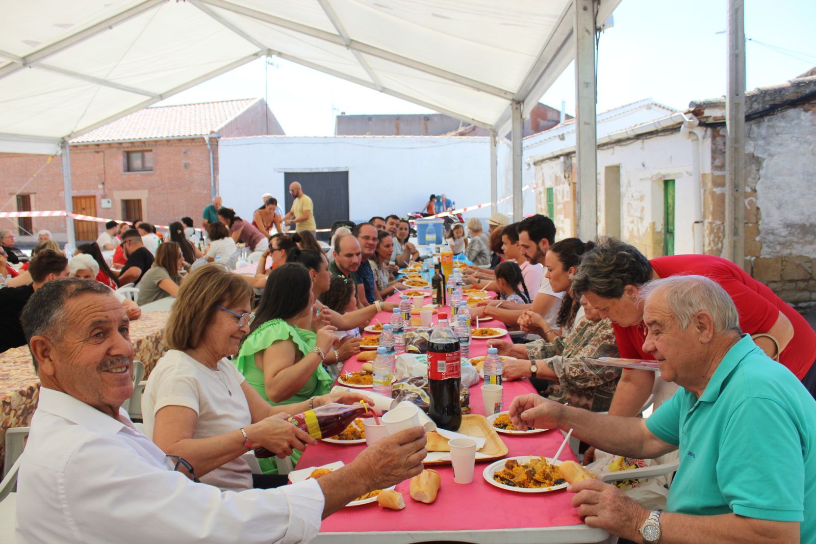 Paella popular, La Vellés