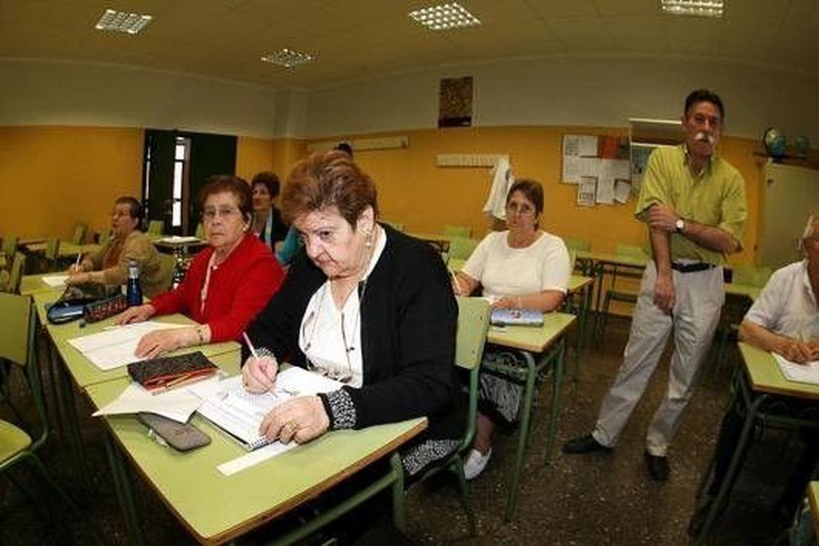 Aprobado el currículo específico de la Enseñanza Secundaria para adultos Aprobado el currículo específico de la Enseñanza Secundaria para adultos