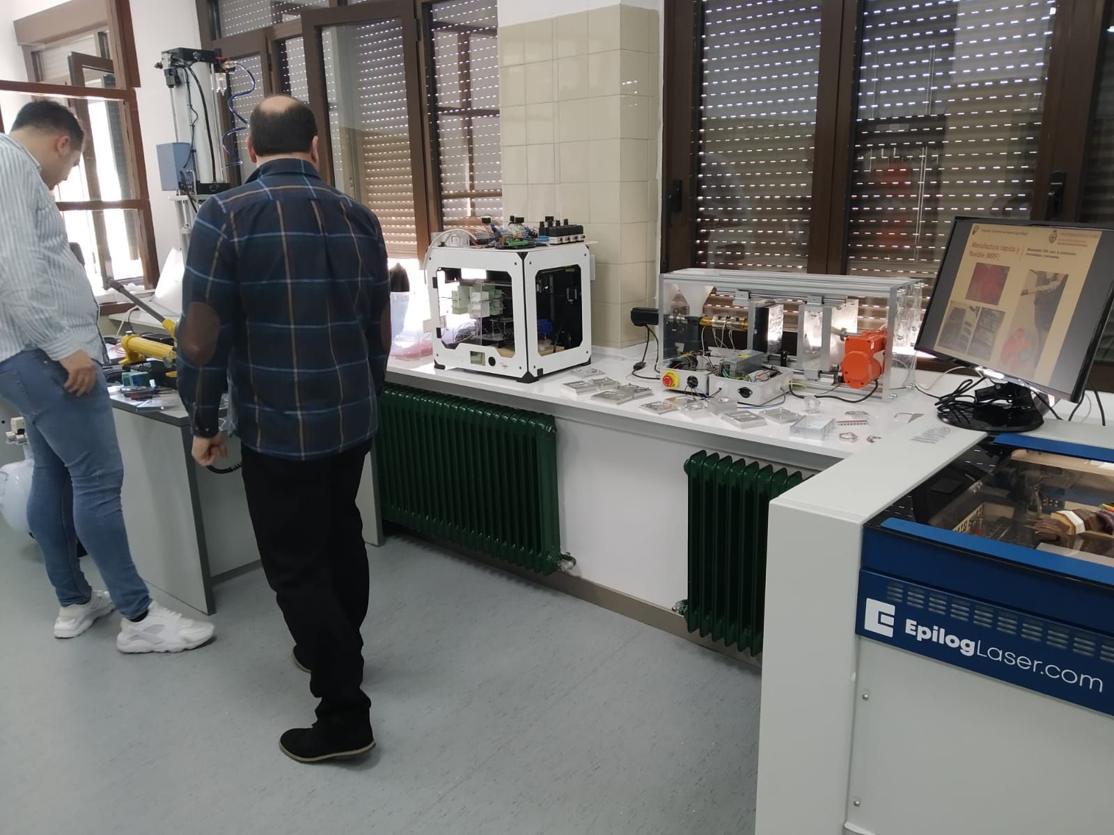 inauguracion-de-los-laboratorios-de-reindustrializacion-de-la-escuela-tecnica-superior-de-ingenieria-industrial-de-bejar-5