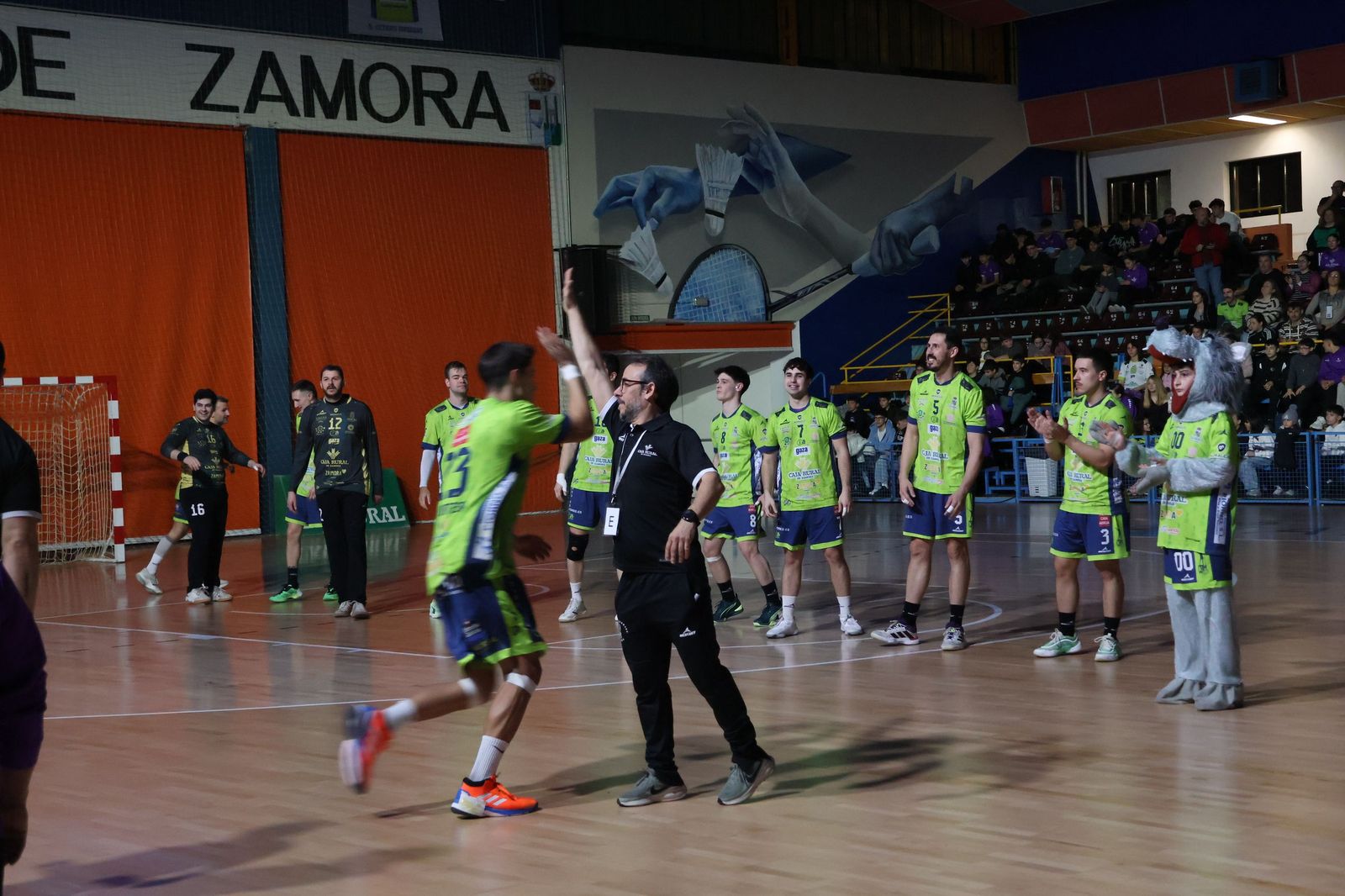 BM ZAMORA - MIRAVILLAS