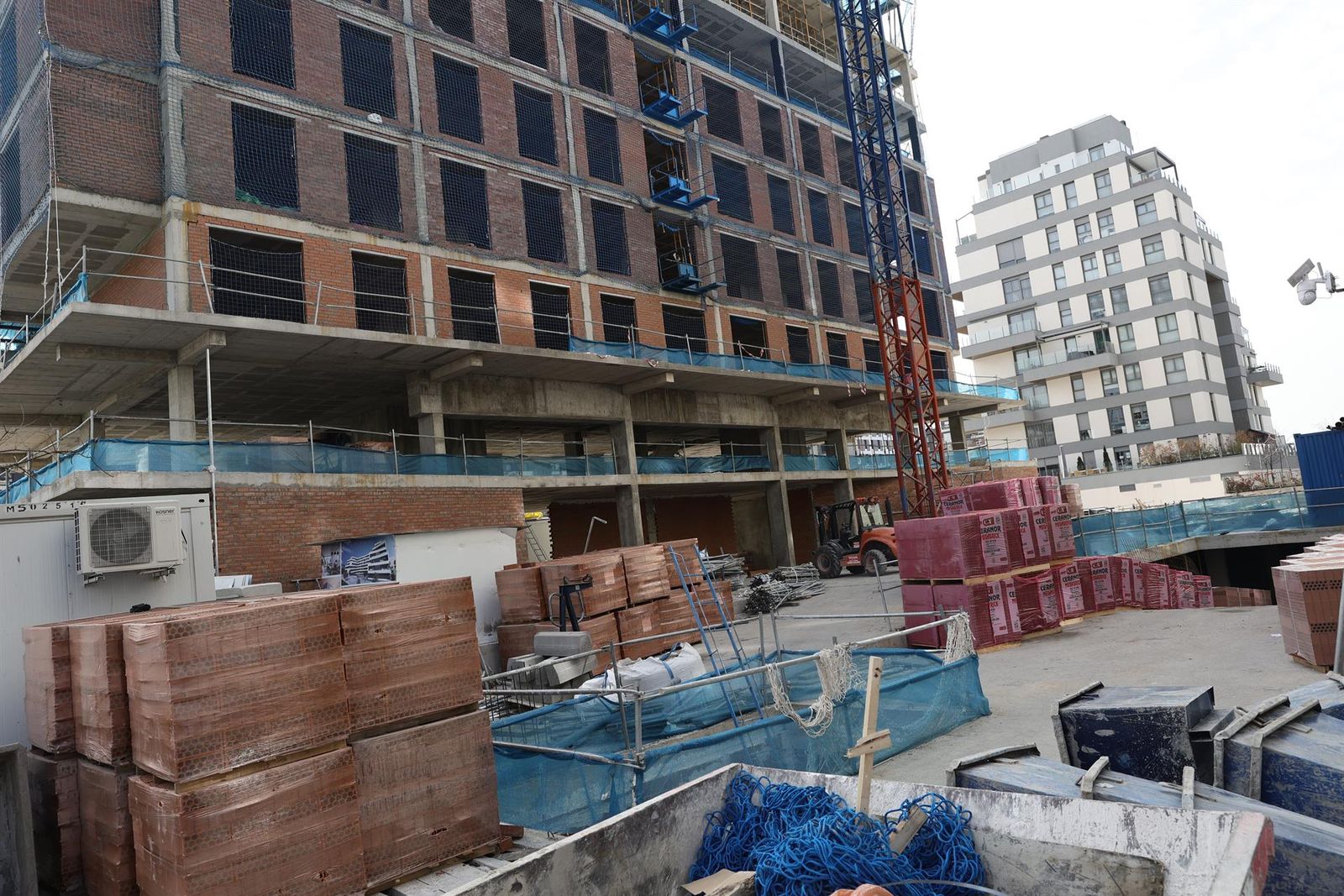 Materiales de construcción en una obra, a 11 de febrero de 2022, en Madrid   Eduardo Parra   Europa Press
