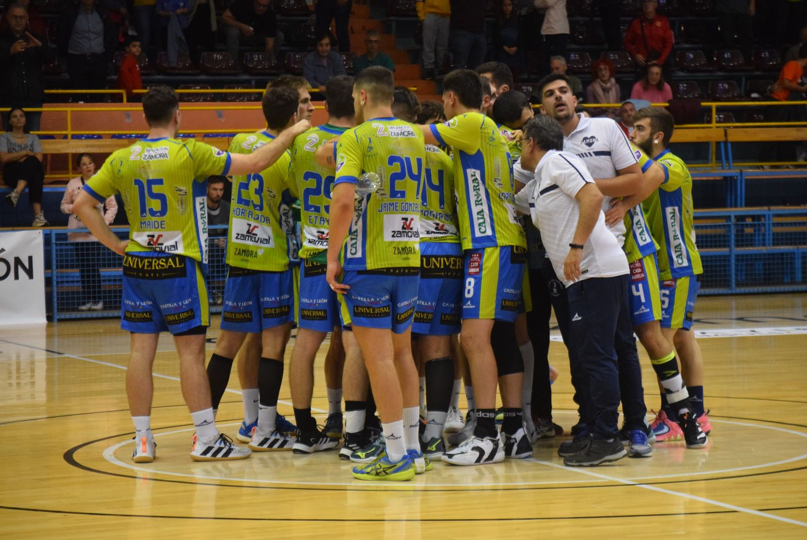 Imagen de archivo de los jugadores del BM Zamora