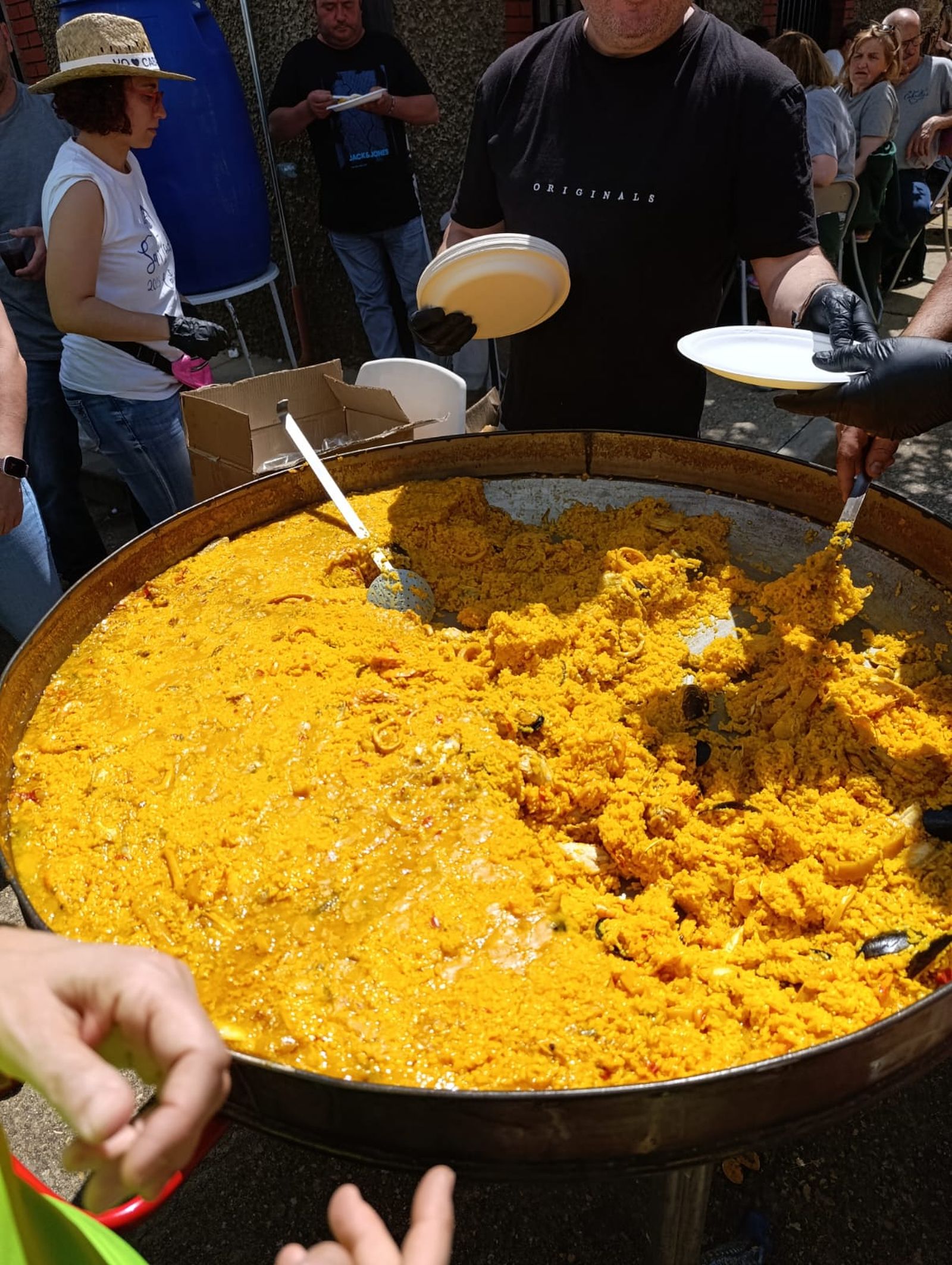 paella-popular-en-cabrillas-15