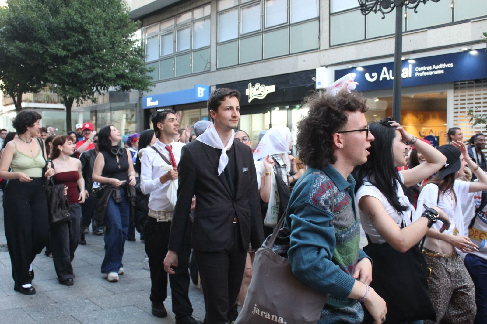 whatsapp-image-2025-05-08-at-20-39-45