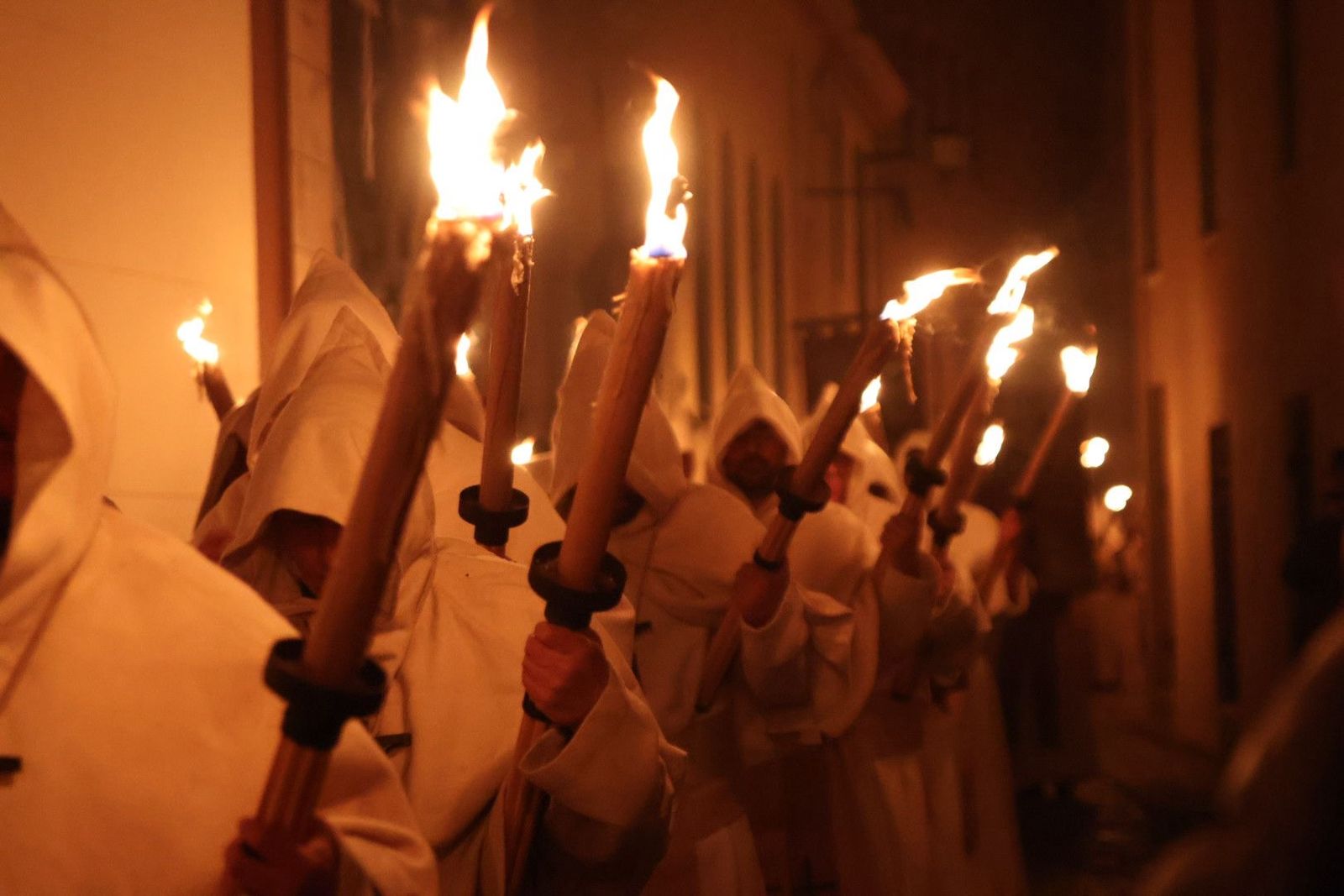 GALERÍA | Revive en imágenes la procesión de la Buena Muerte