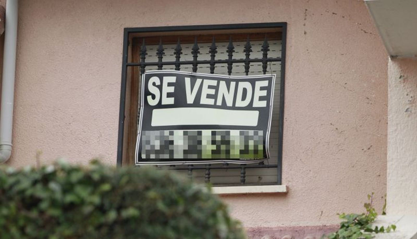 Pisos, piso, casa, casas, edificio, vivienda, viviendas, construcción, se compra, se vende, venta, alquiler, hipoteca, hipotecas. Imagen de archivo Pisos, piso, casa, casas, edificio, vivienda, viviendas, construcción, se compra, se vende, venta, alquiler, hipoteca, hipotecas. Imagen de archivo
