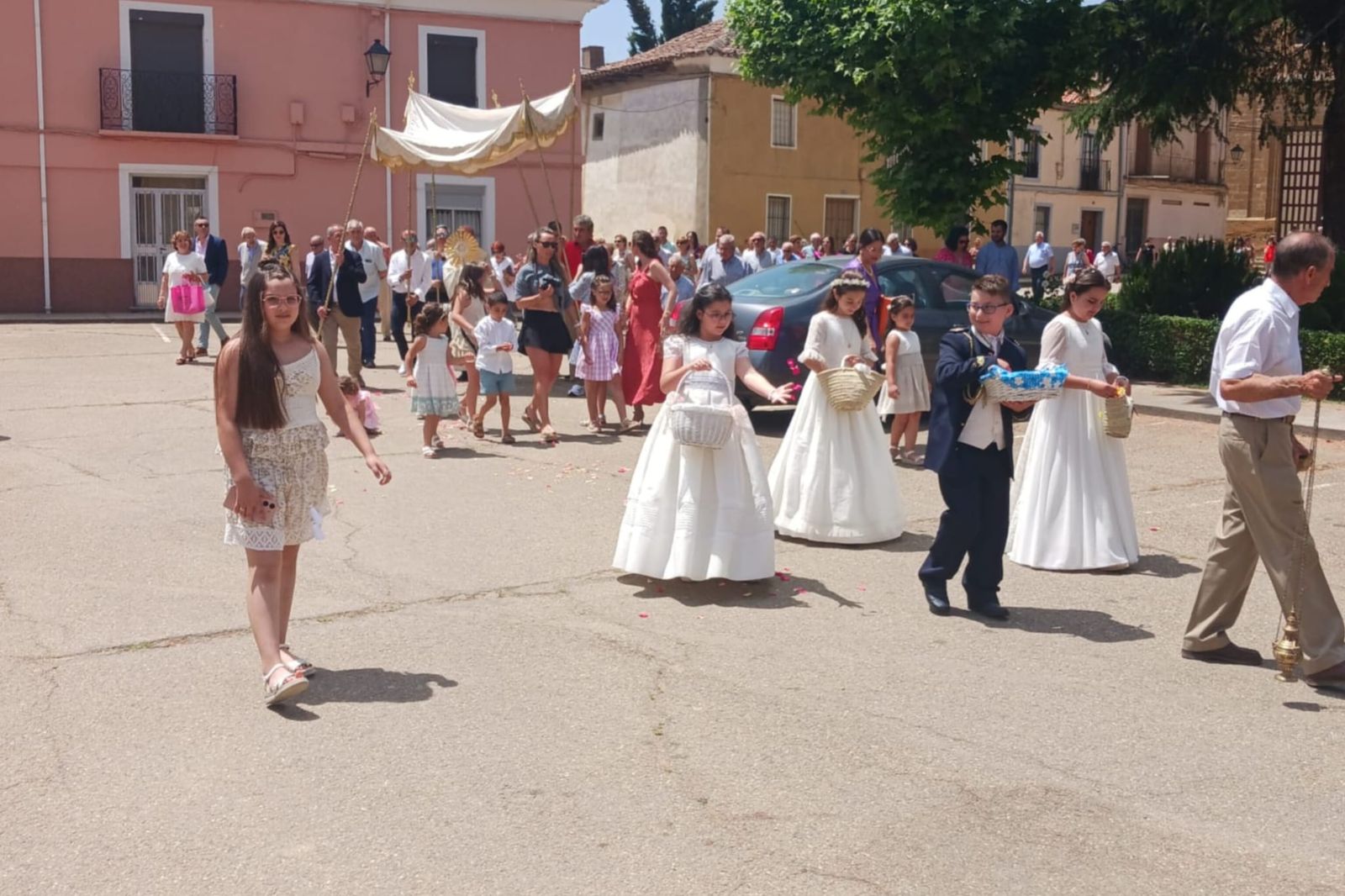 Villanueva del Campo celebra el Corpus