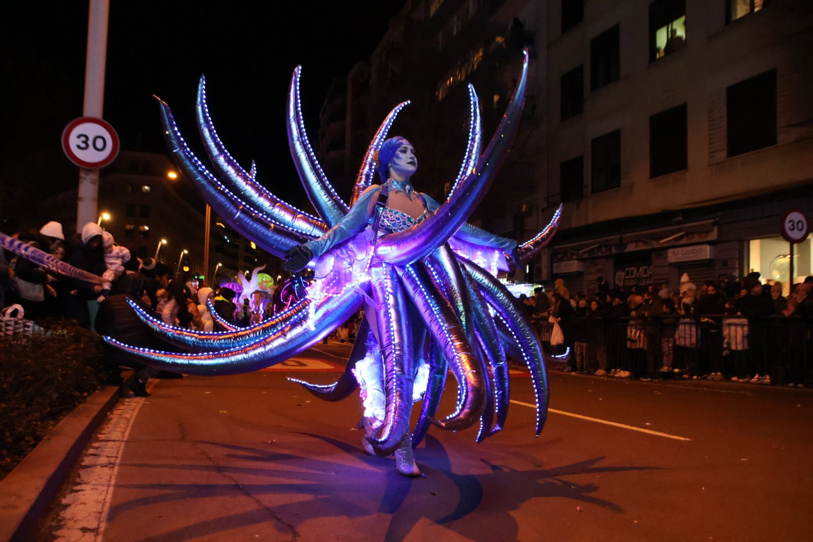 Los Reyes Magos recorren las calles de Salamanca en la Cabalgata 2026