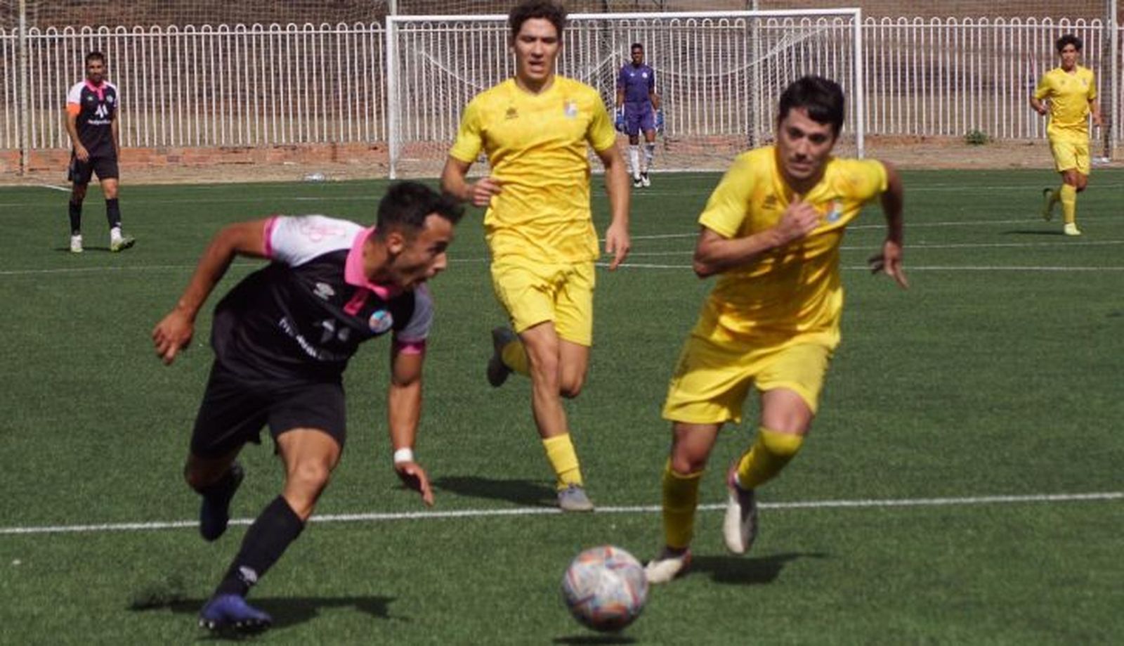 Imagen del partido entre Salamanca CF UDS B y Mojados | FOTO SALAMANCA24HORAS.COM