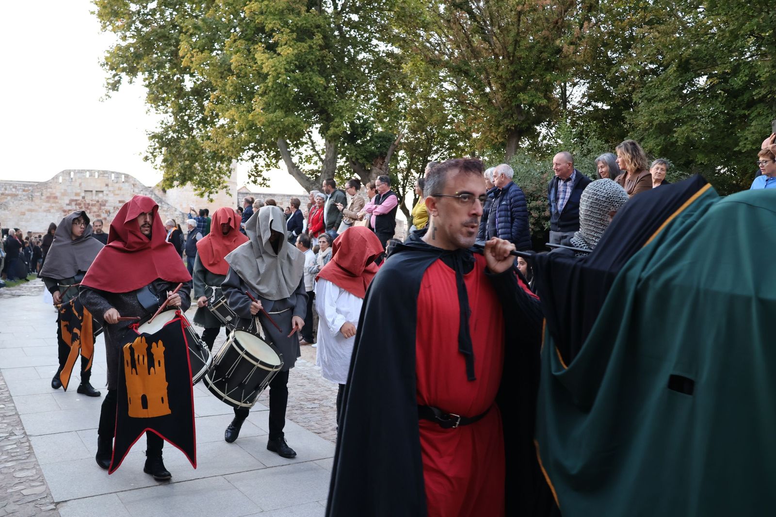 Desfile del entierro de los Hijos de Arias Gonzalo
