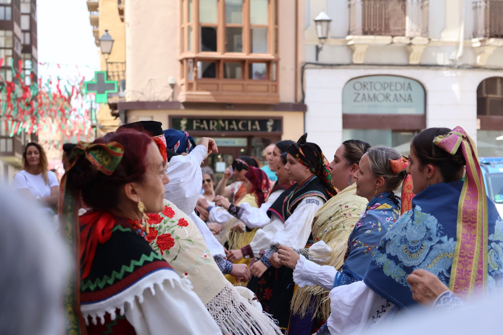 grupo-bajo-duero-en-la-xxxii-muestra-de-folklore-25
