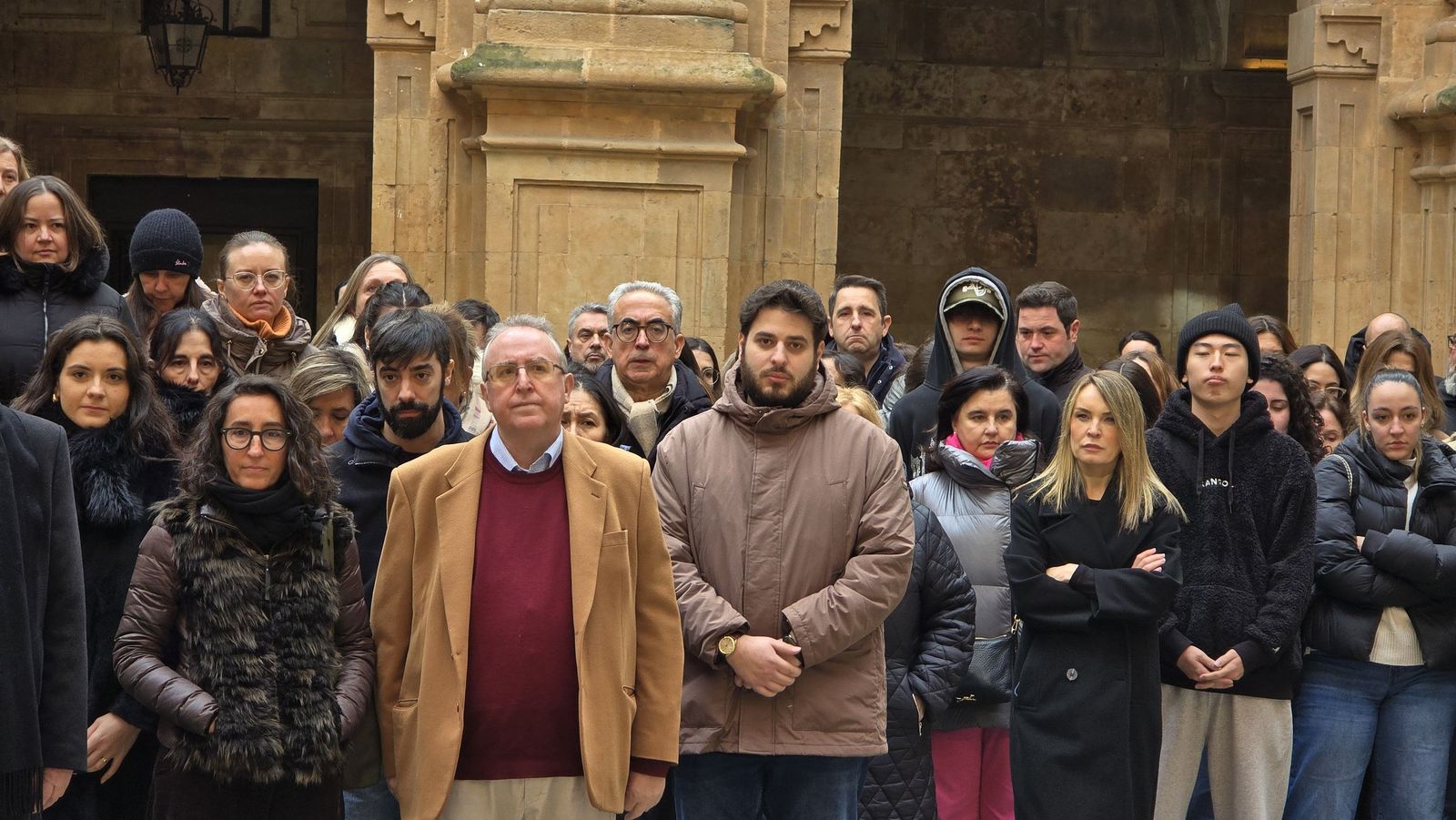 Minuto de silencio en la Universidad Pontificia de Salamanca