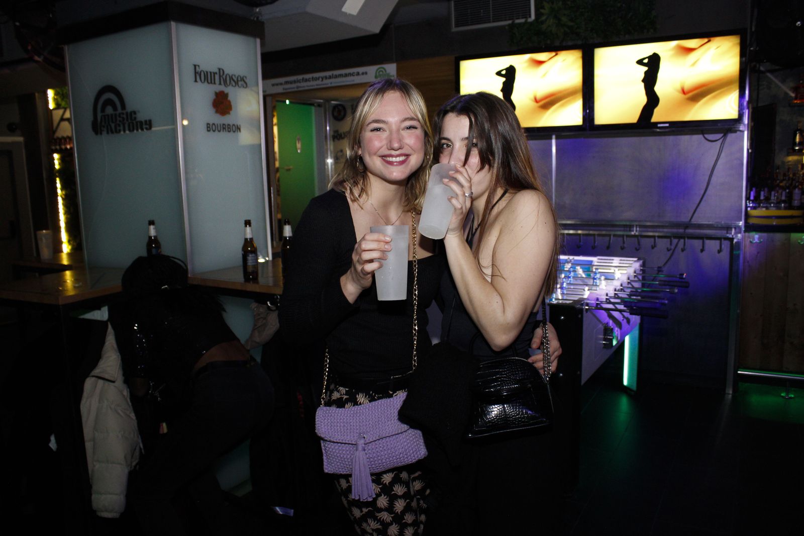 salamanca-de-noche-viernes-21-de-enero-de-2022-9738