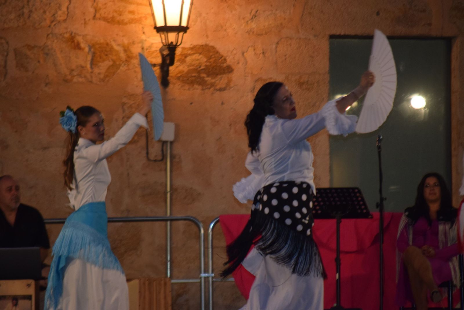 Arte rociero a los pies de la Catedral