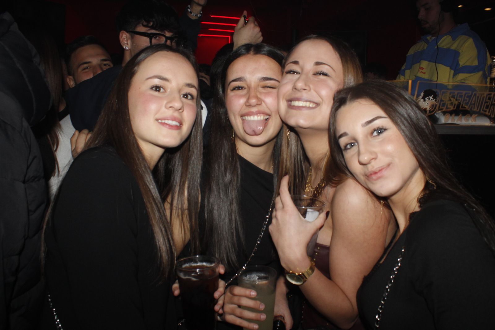 Salamanca de noche, sábado 8 de marzo