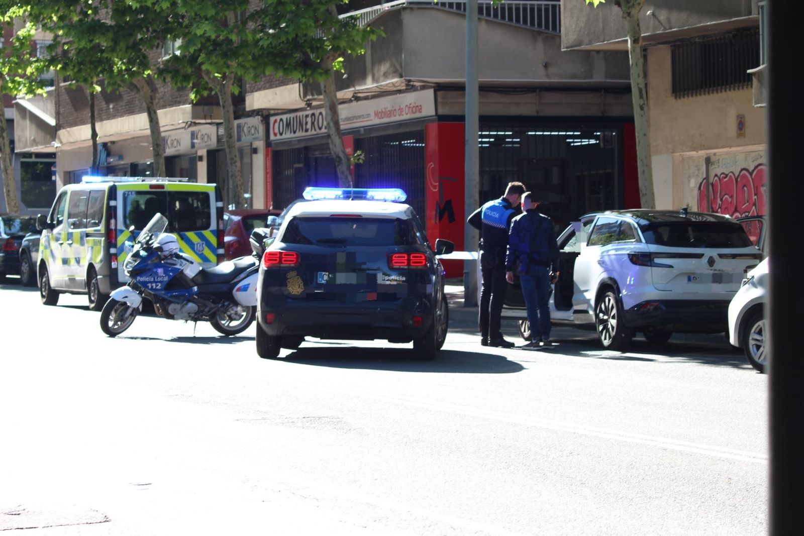 muere-una-mujer-atropellada-en-la-avenida-de-comuneros-13