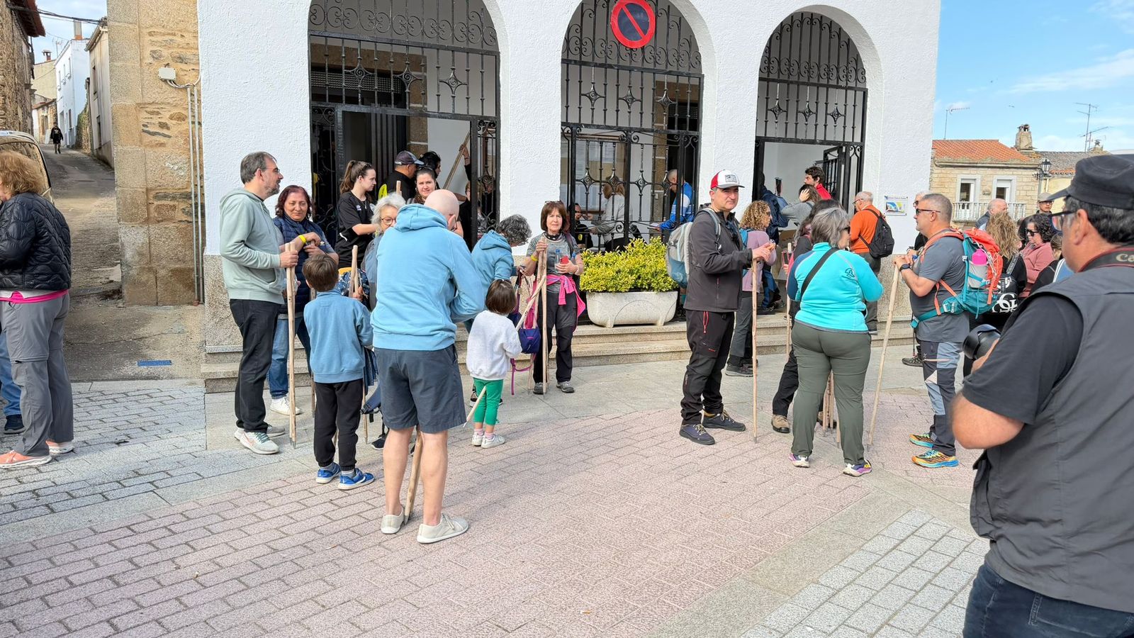 Éxito de participación en la marcha senderista de Saucelle con 250 inscritos