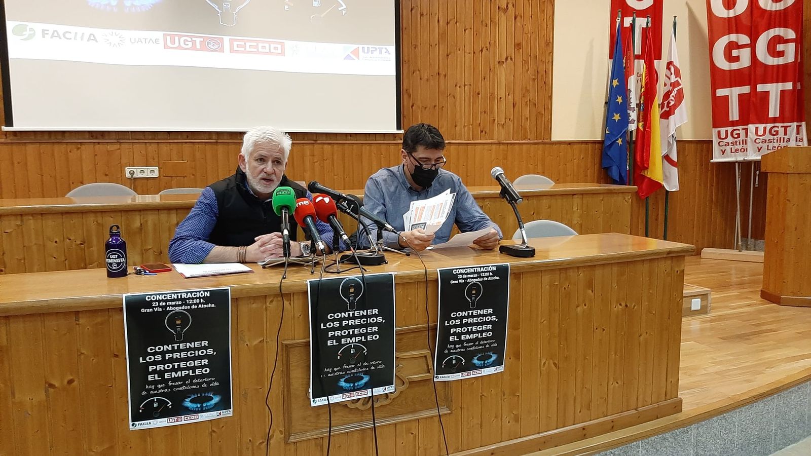 Marce García, de UGT y José Antonio Gallego, de CCOO Salamanca