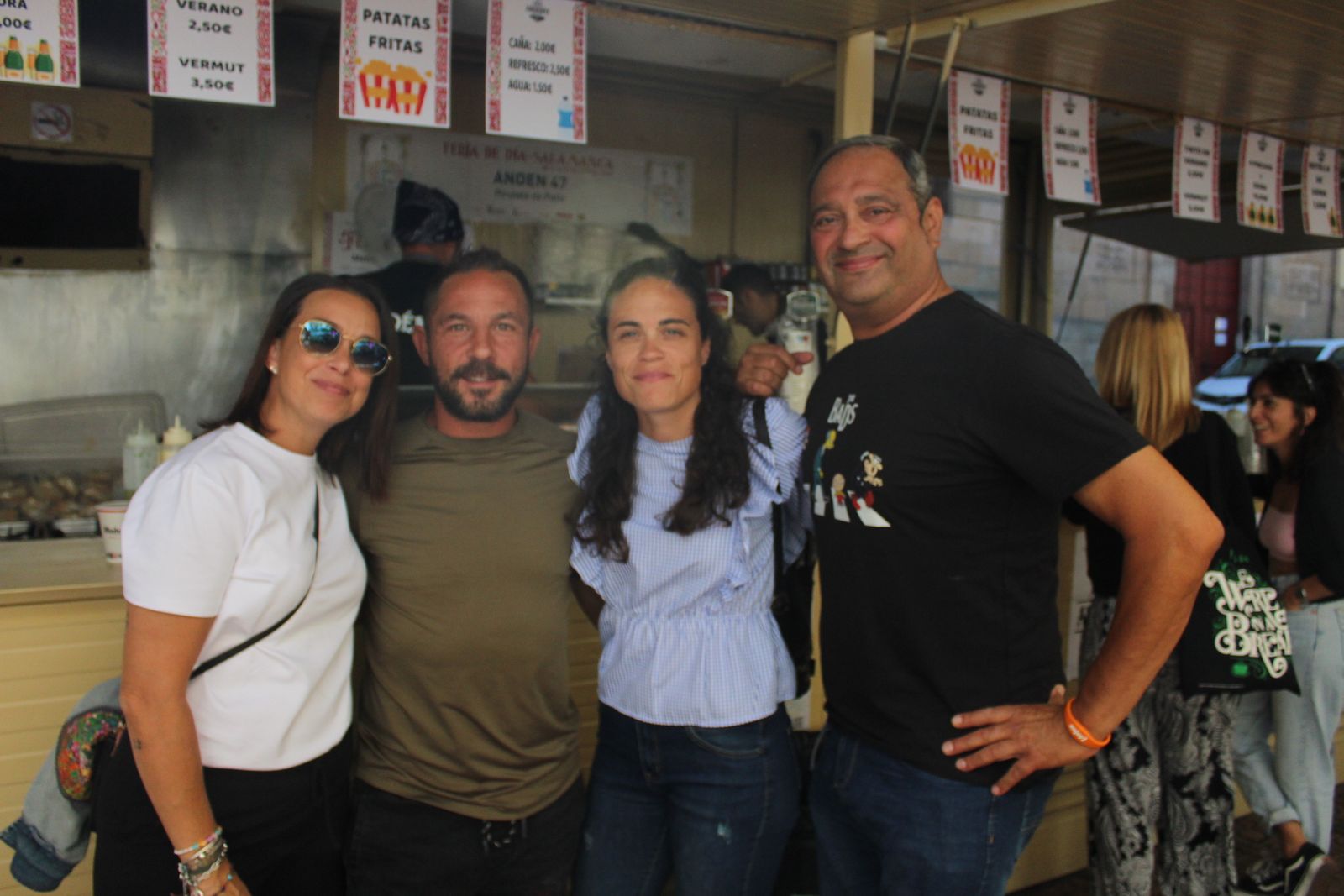 Ambiente en la Feria de Día en el mediodía de este jueves