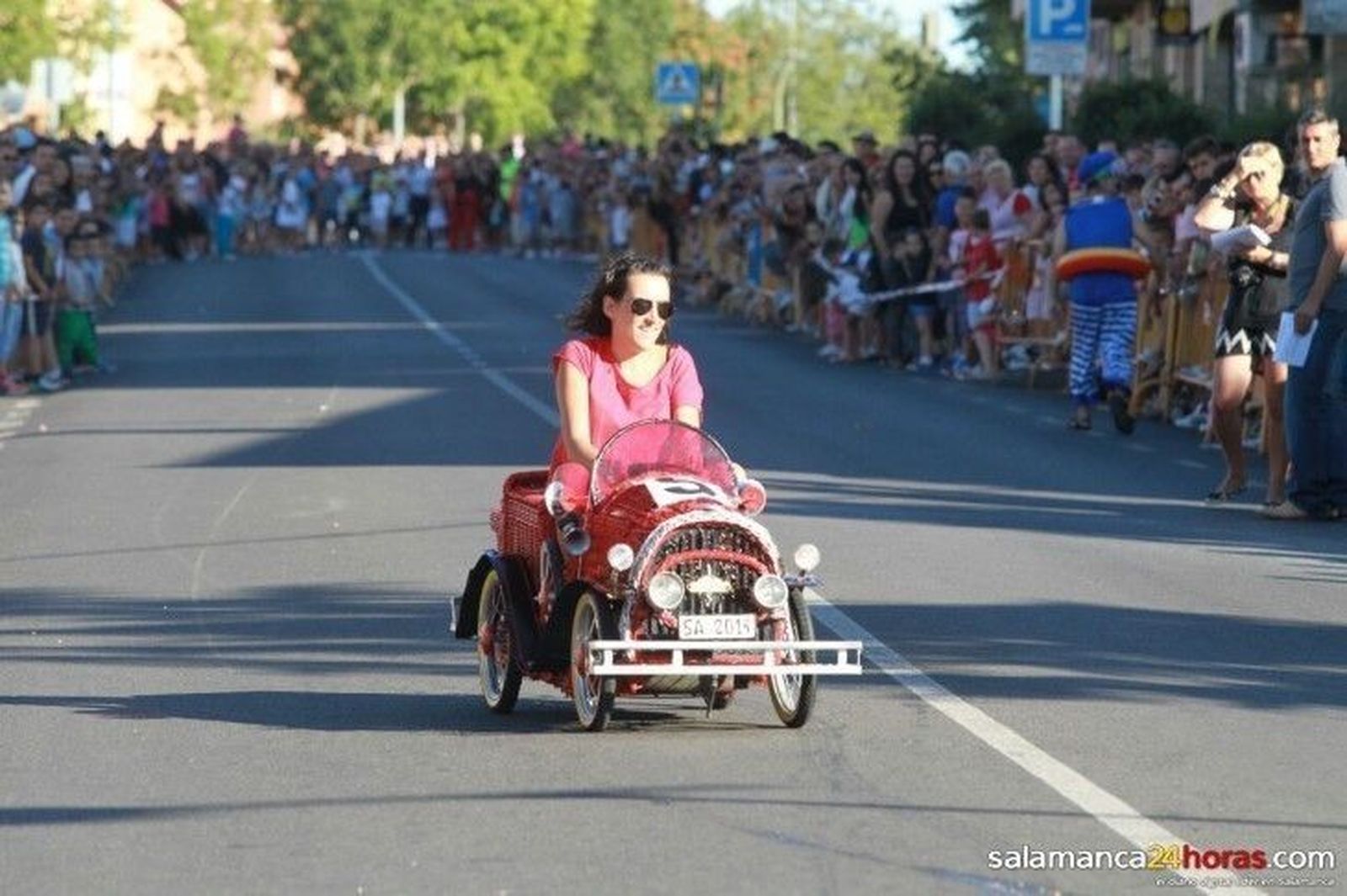 Al ritmo desternillante de los Autos Locos