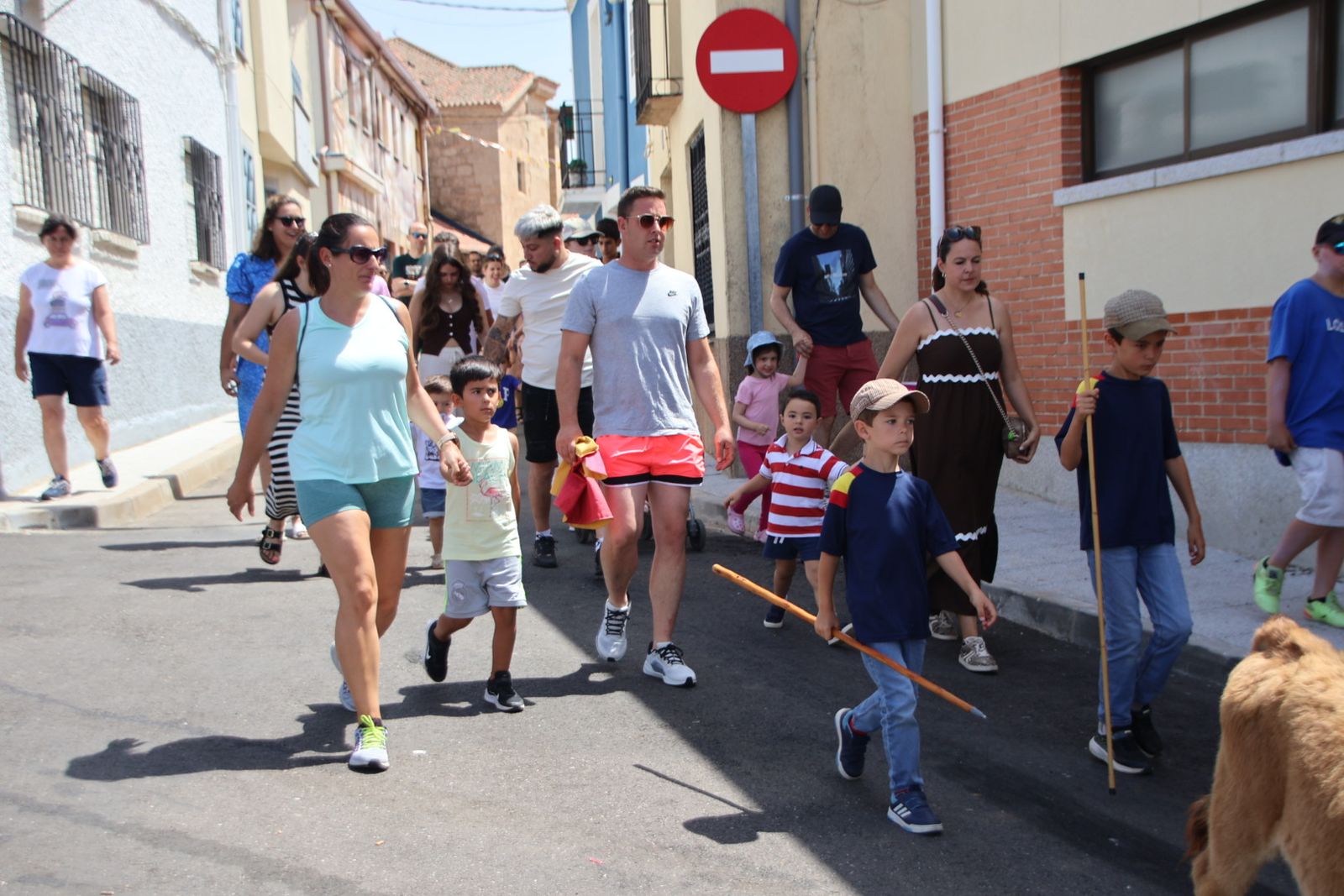 Castellanos de Villiquera, encierro infantil