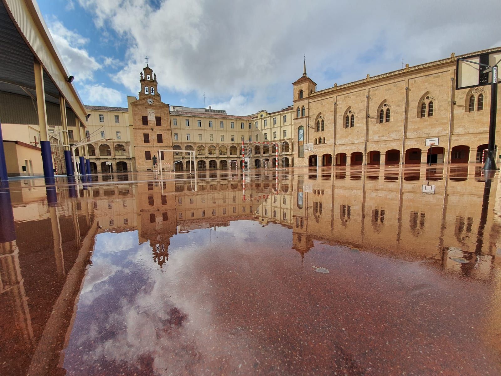 Salesianos Salamanca María Auxiliadora