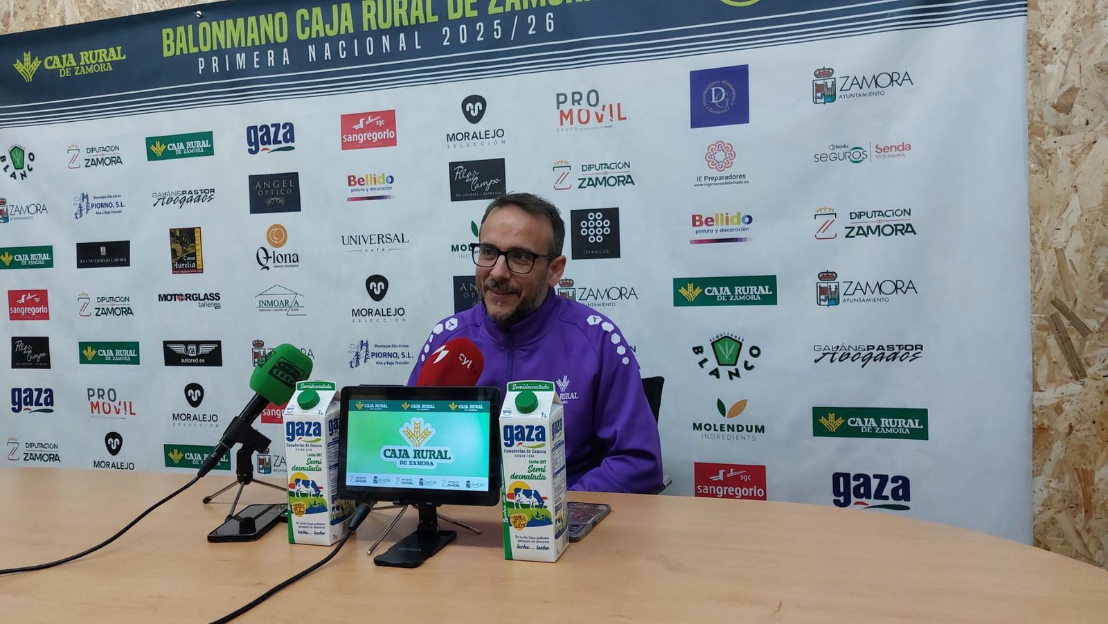 Félix Mojón en rueda de prensa