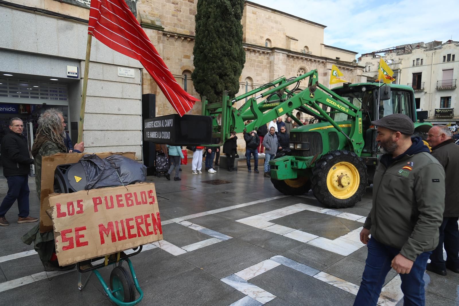 GALERÍA | Protestas en el campo zamorano: multitudinaria tractorada este jueves