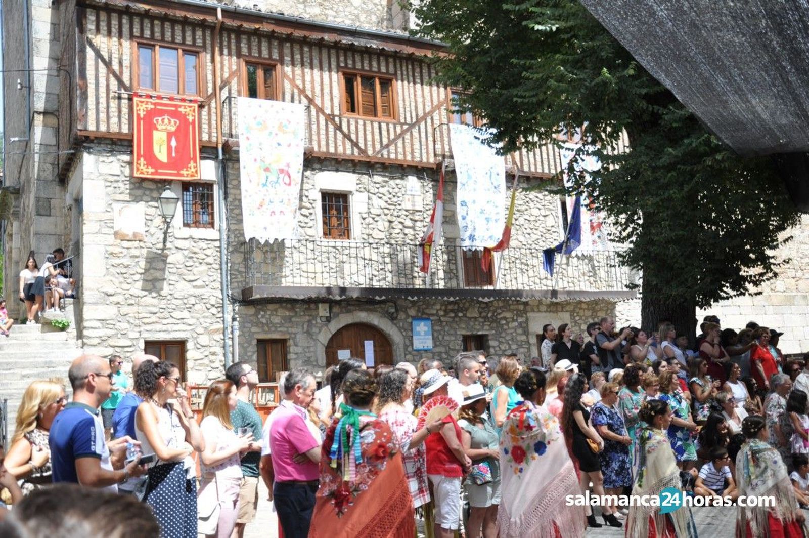 Mogarraz procesión bailes serranos (60)
