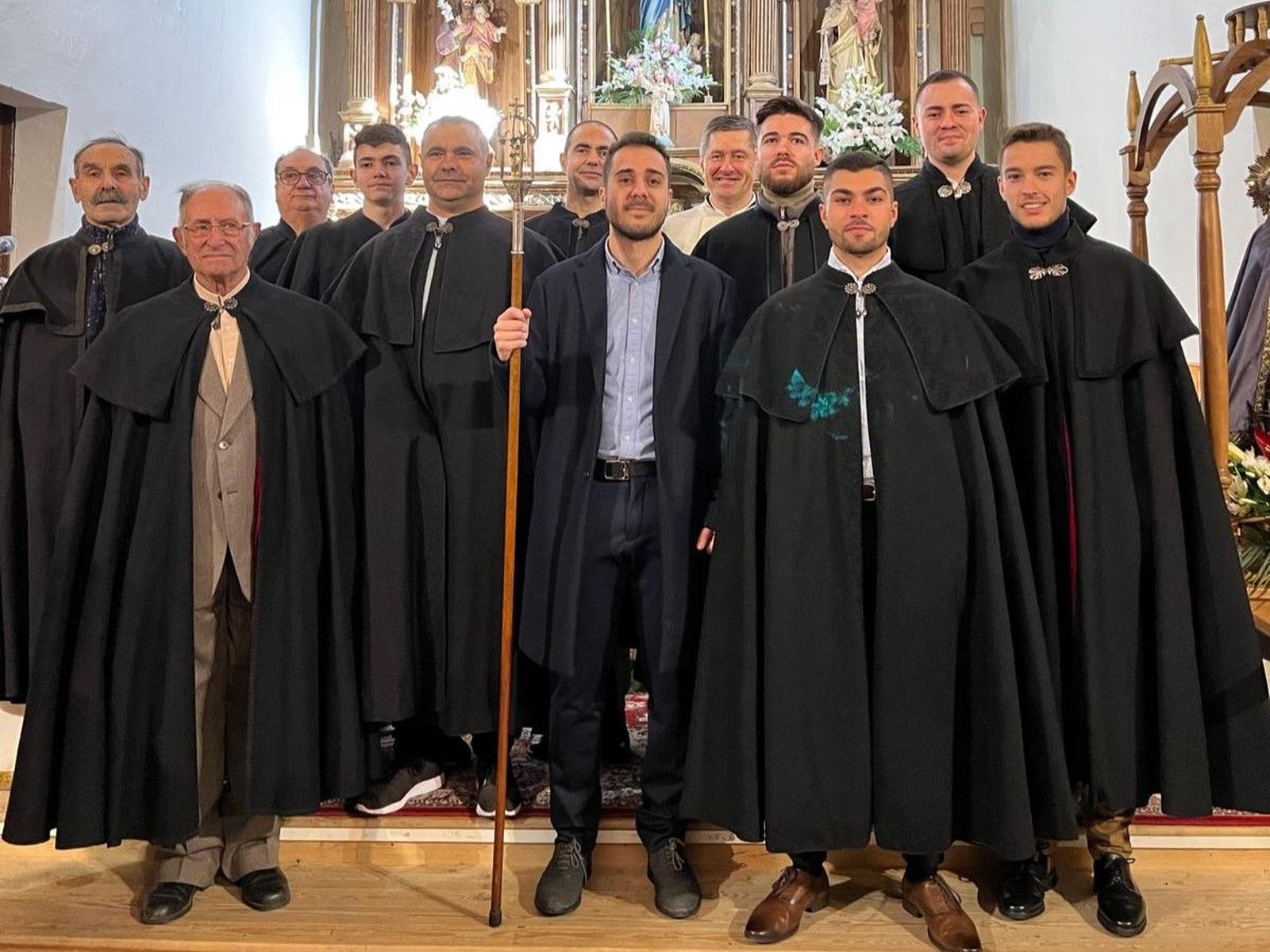 Los mozos de Villardeciervos celebran San Antonio
