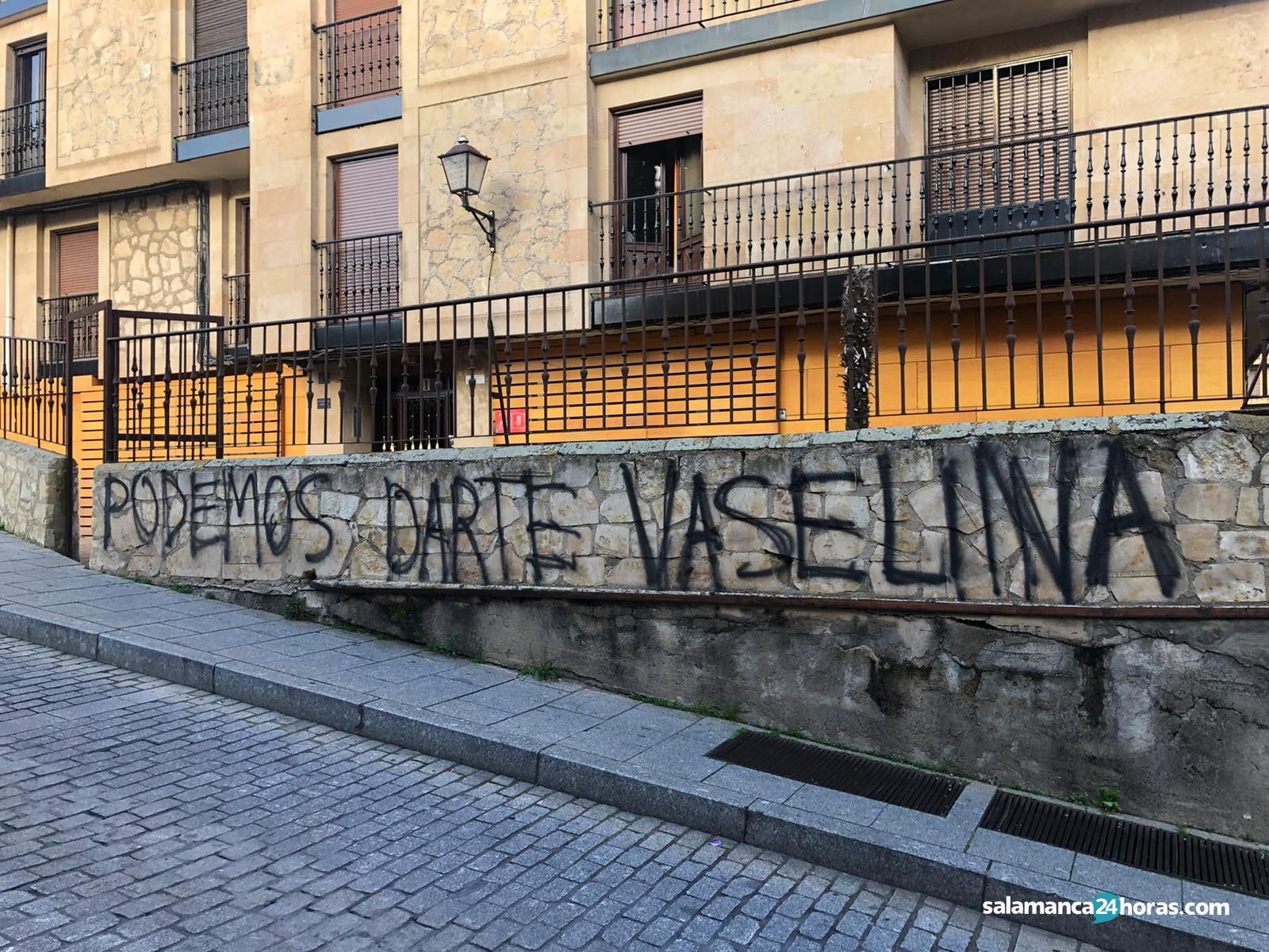 Pintada PSOE febrero 2020