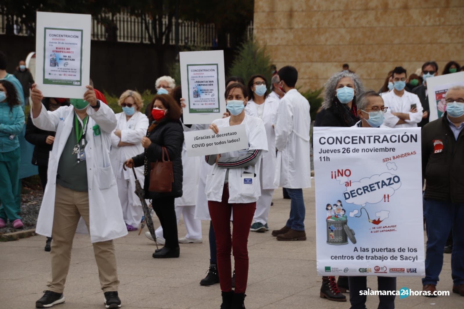 Nueva concentración sanitarios Hospital decretazo (20)