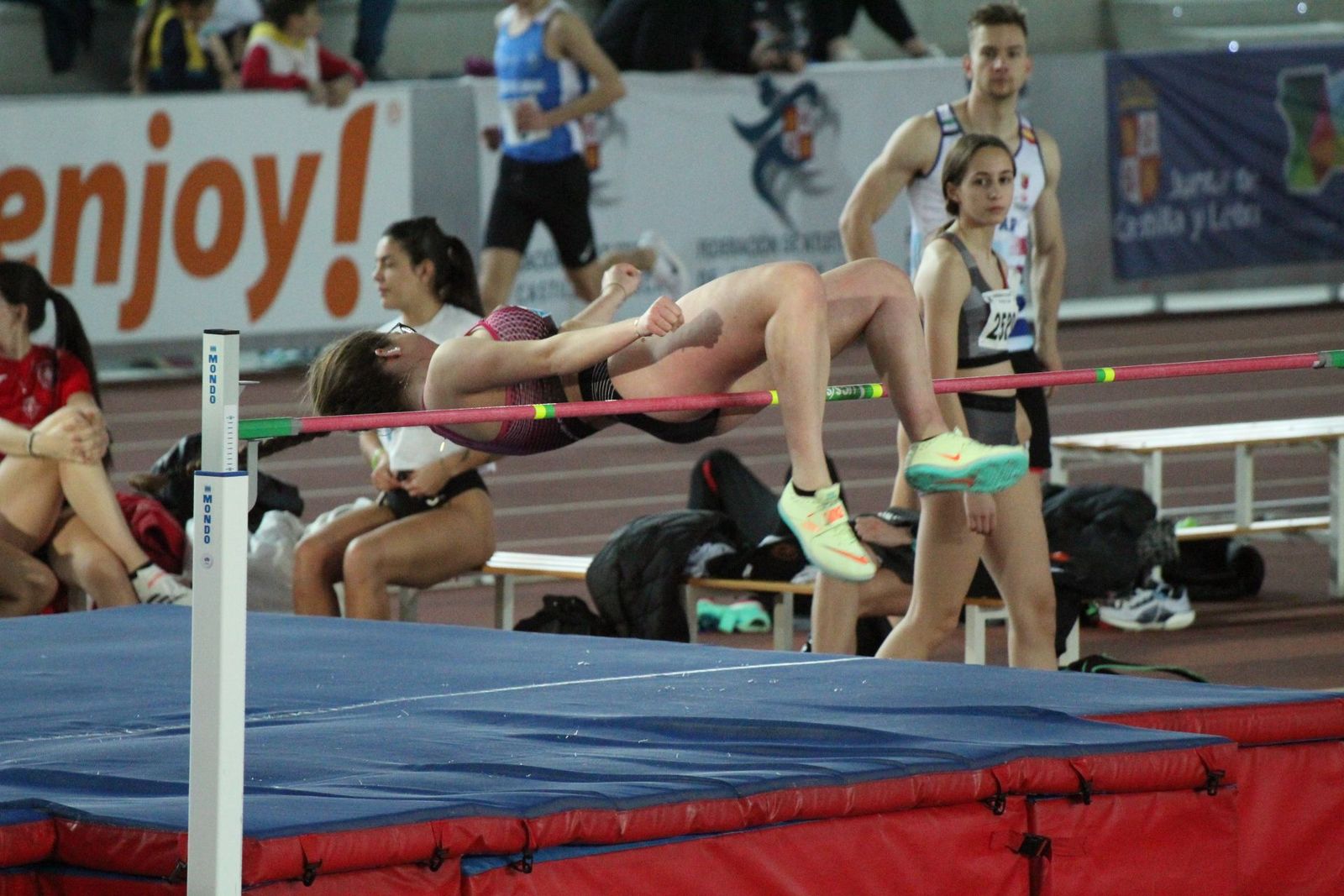 Campeonato Autonómico absoluto de Pista Cubierta. Fotos: Míkel Antúnez