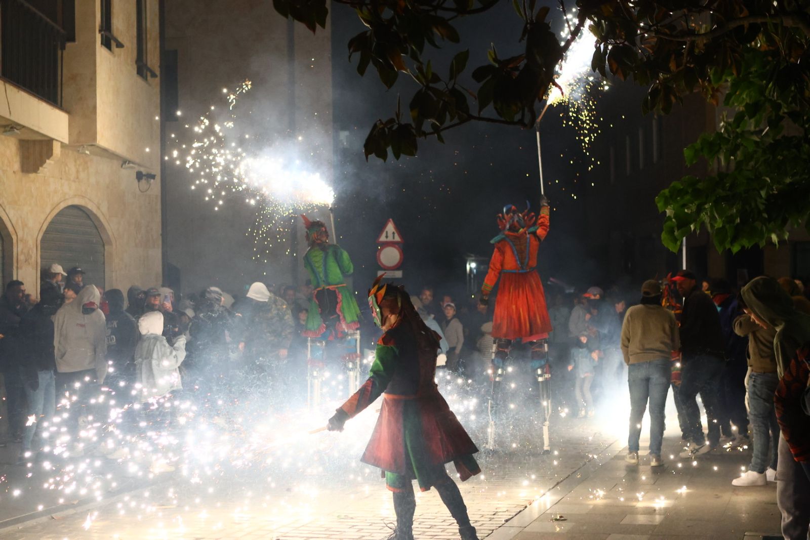 Correfoc Damonion en Villamayor
