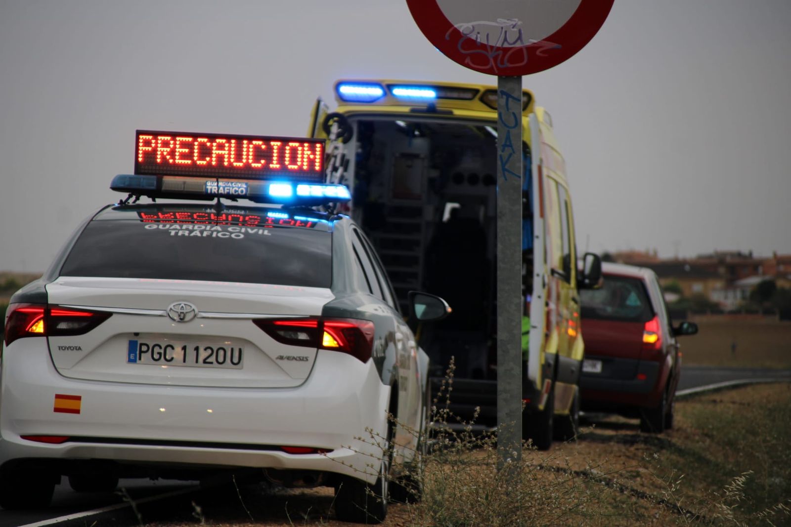 Intervención de la Guardia Civil tras un accidente. Foto de archivo