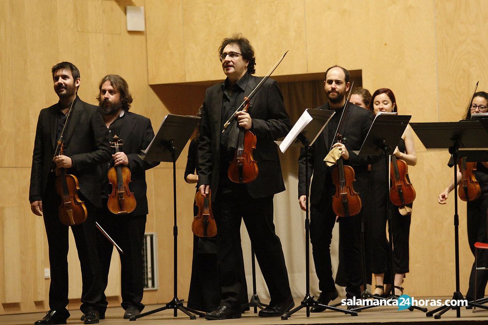 Orquesta Barroca de la USAL junto a la mezzosoprano Ann Hallenberg. Foto de archivo