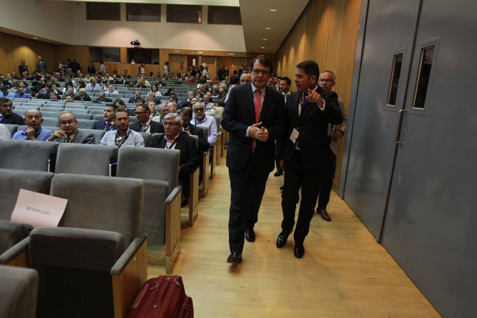 Más de doscientas empresas distribuidoras de energía eléctrica se reúnen en Salamanca