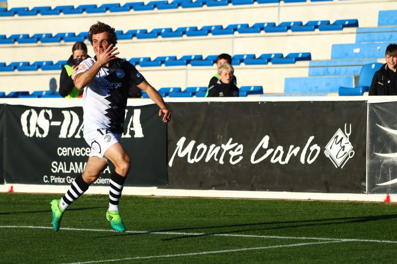 Unionistas de Salamanca - Arenteiro