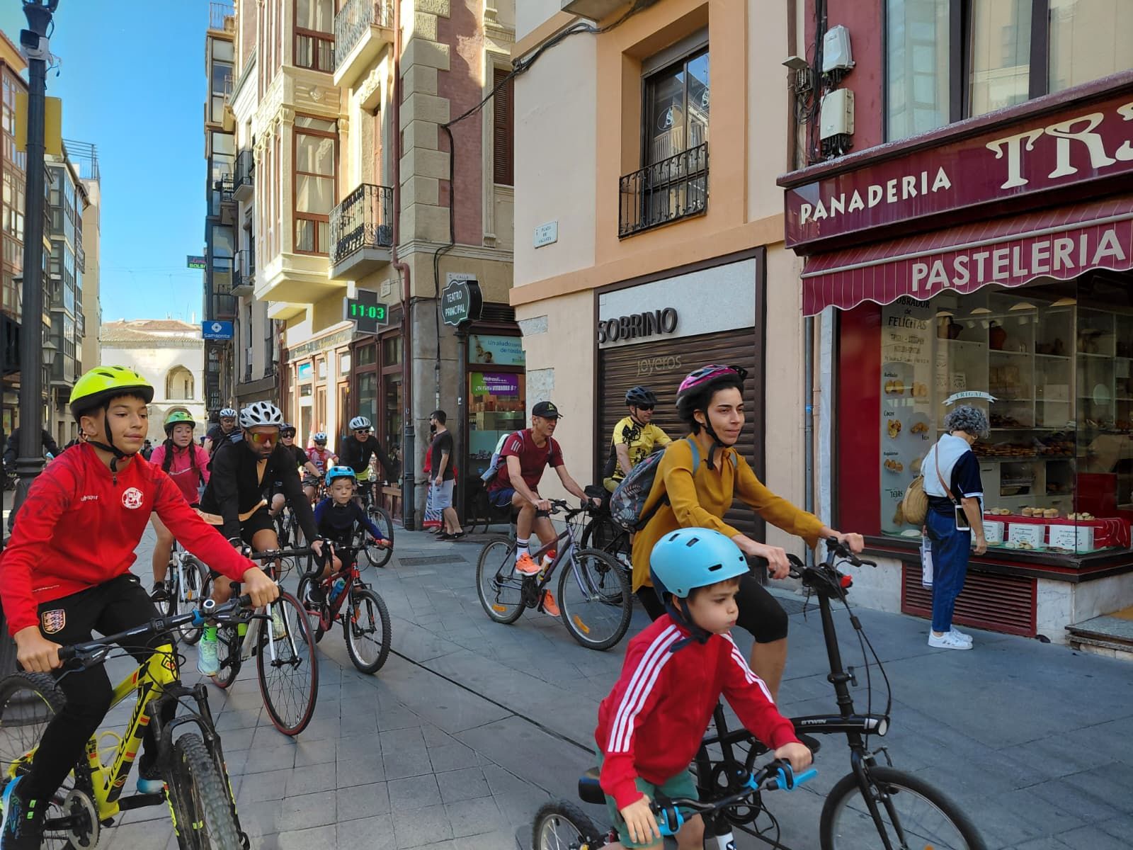 Zamora se sube a las dos ruedas por el Día de la Bici