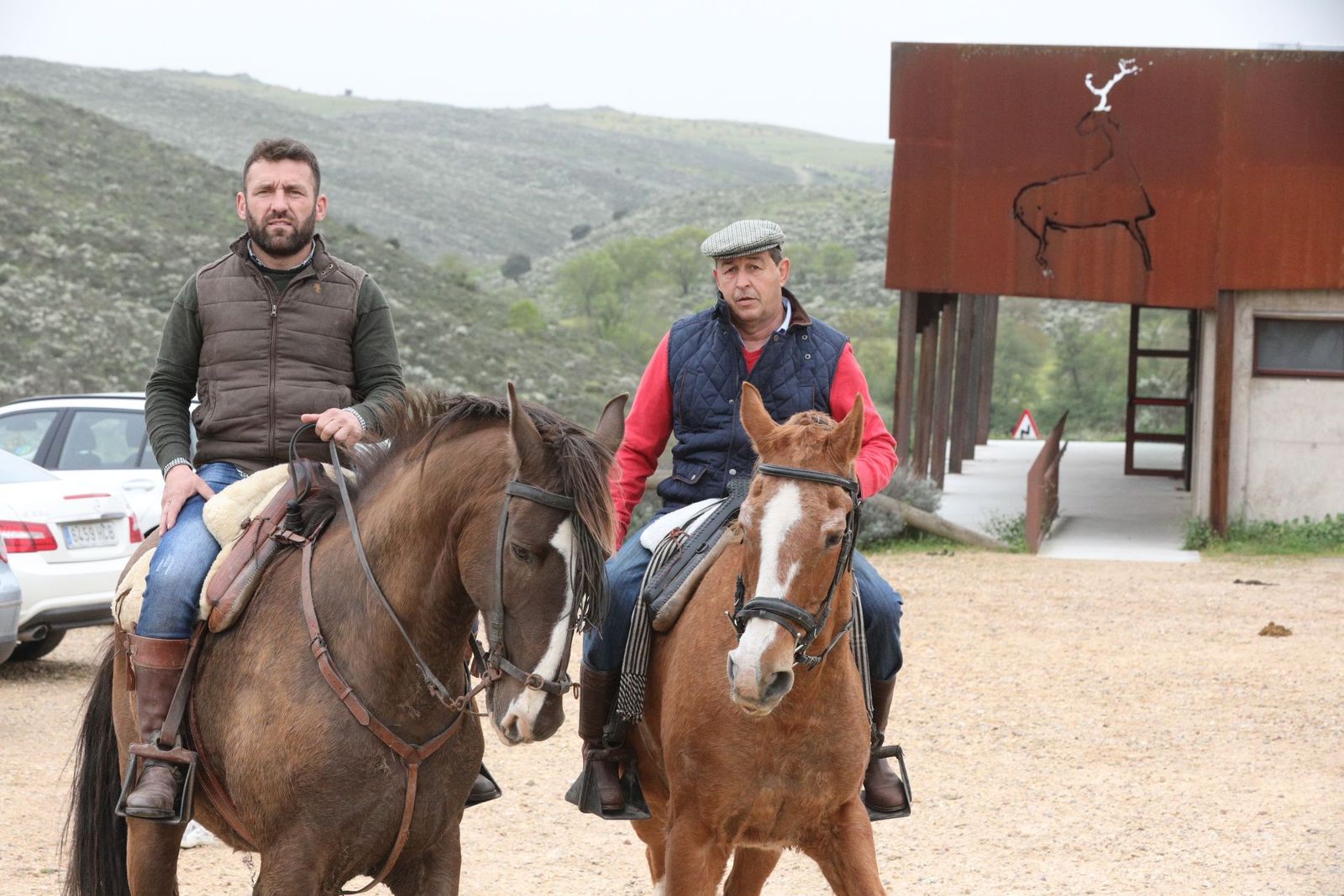 galeria-medio-centenar-de-jinetes-participan-en-la-i-ruta-a-caballo-de-siega-verde-fotos-siega-verde-28