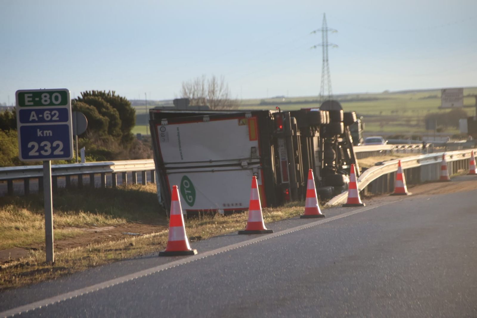 whatsapp-image-2025-04-04-at-08-39-10