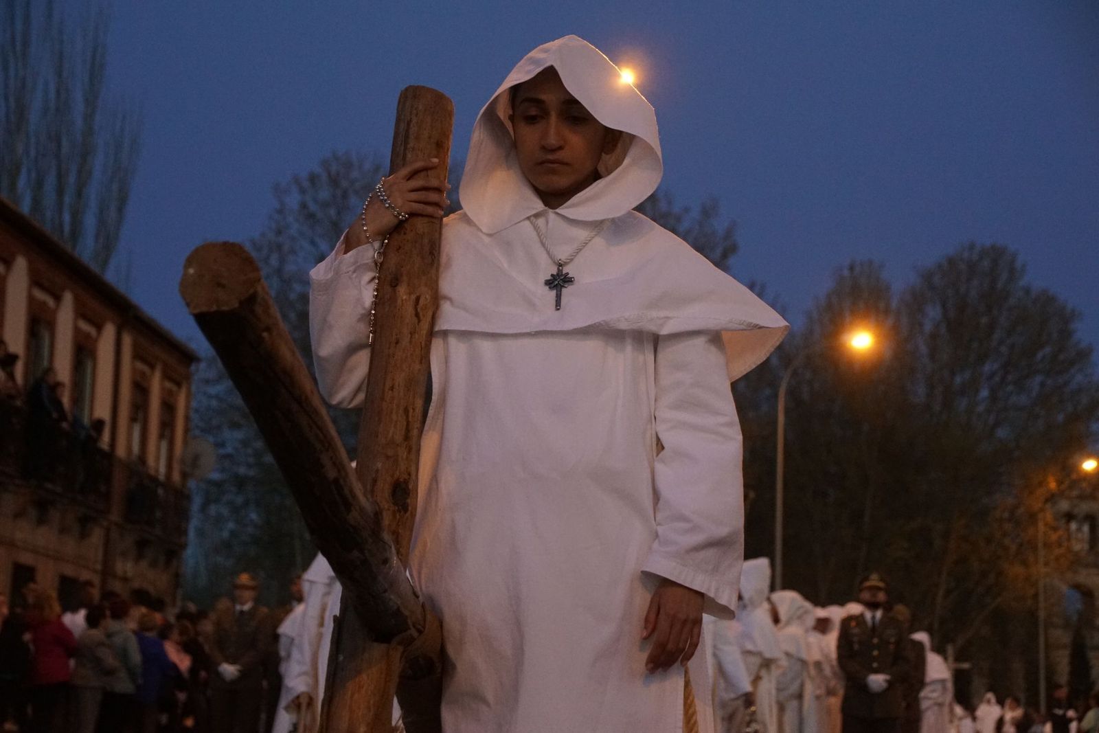 e58ebff6-a5f2-48b3-987a-25969d5081f8