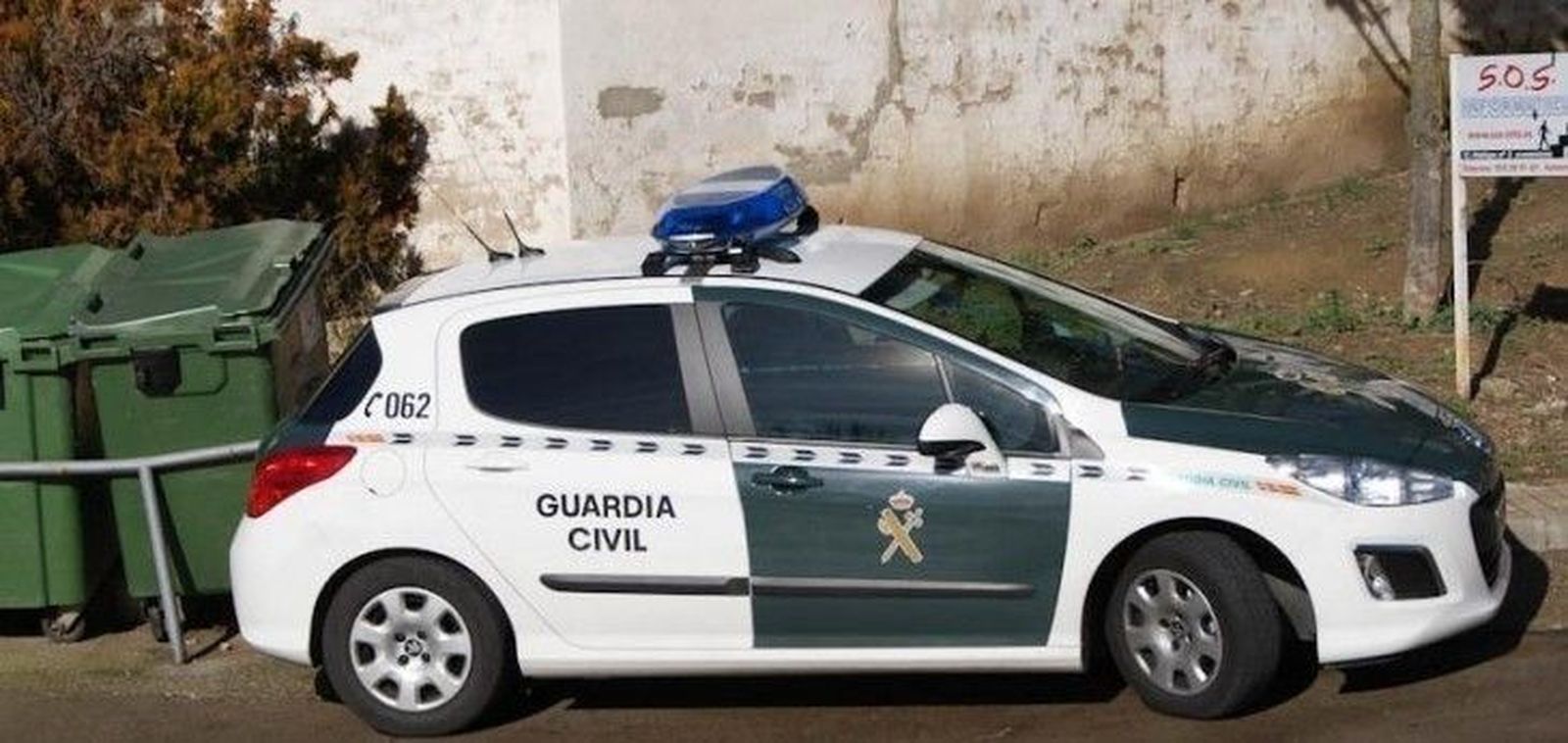 La Guardia Civil evita la muerte de una persona en Palaciosrubios La Guardia Civil evita la muerte de una persona en Palaciosrubios