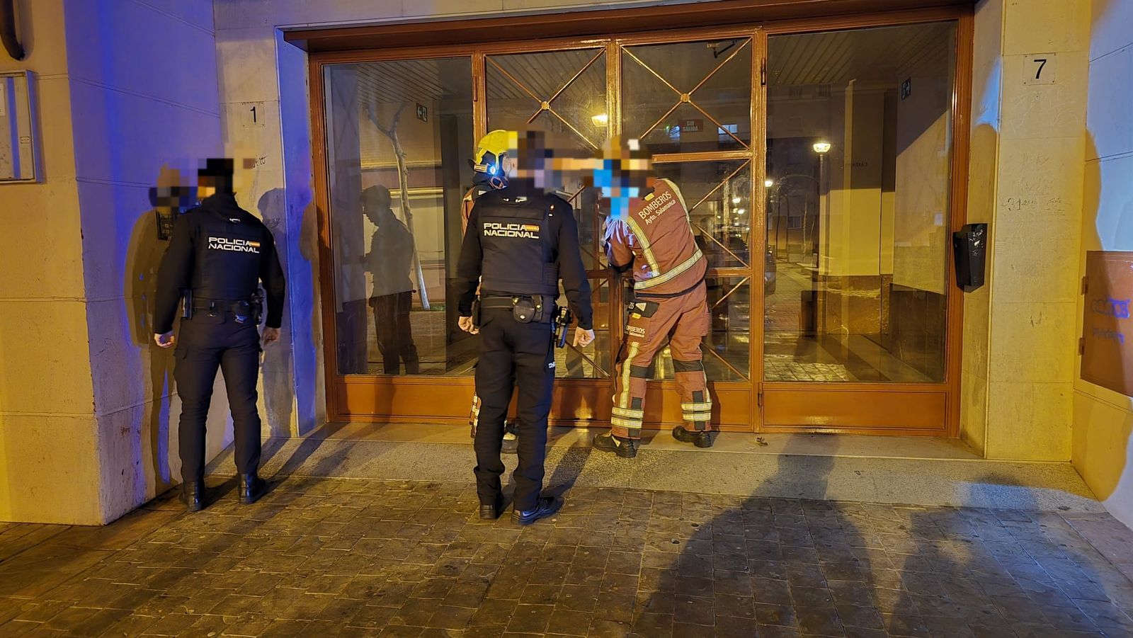 Los bomberos de Salamanca se movilizan a la calle Rodasviejas