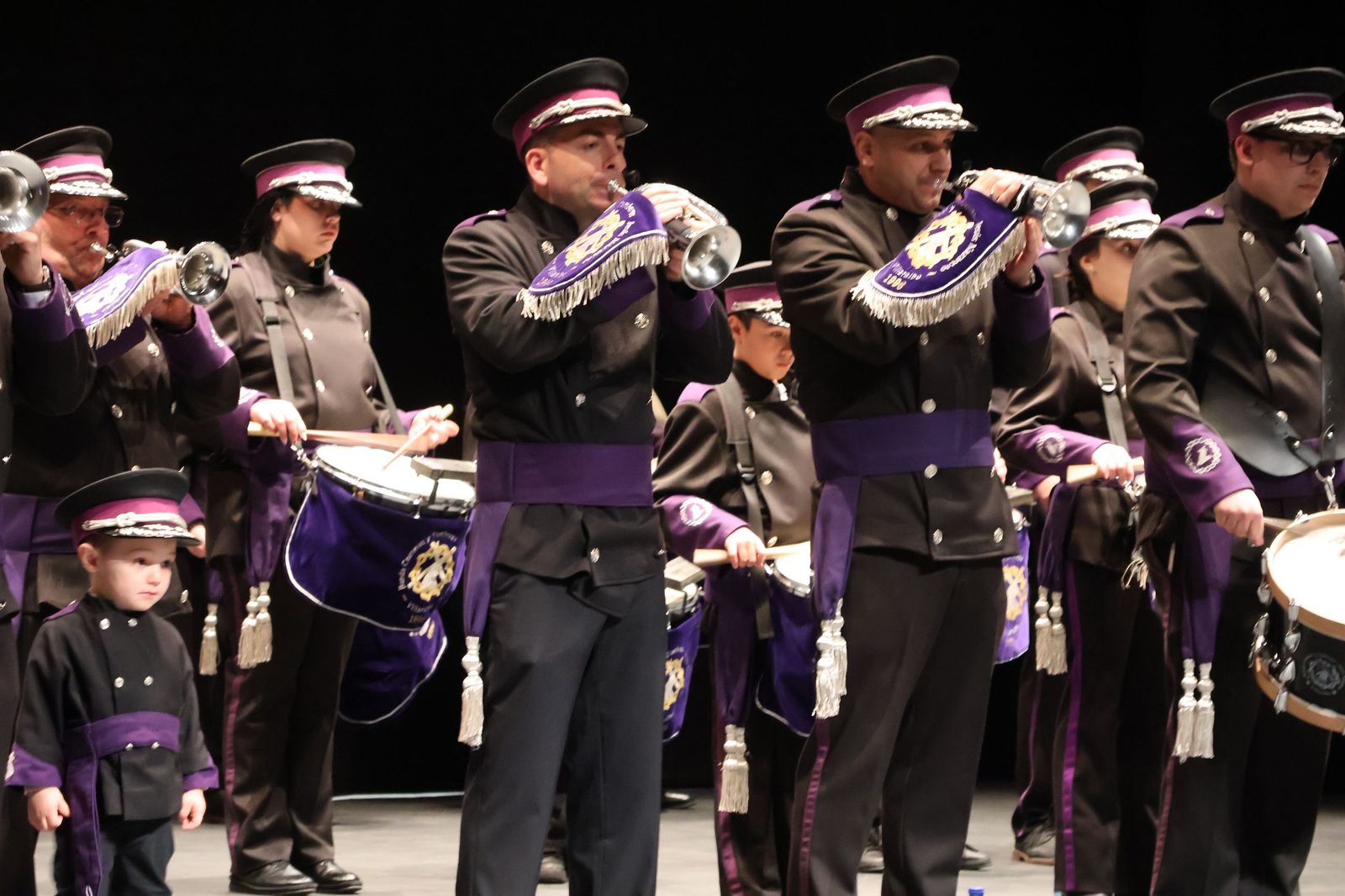 GALERÍA | Revive un Certamen de Cornetas y Tambores lleno de música y emoción